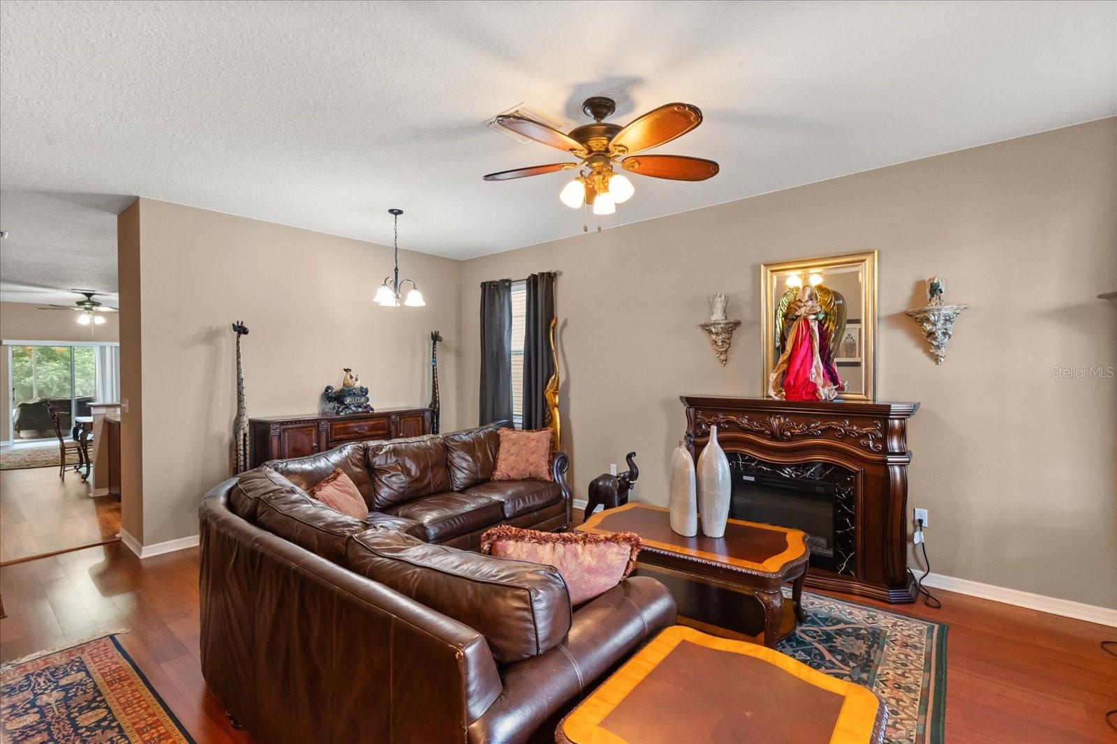 Image 3 of 35 For 2721 Walden Woods Drive