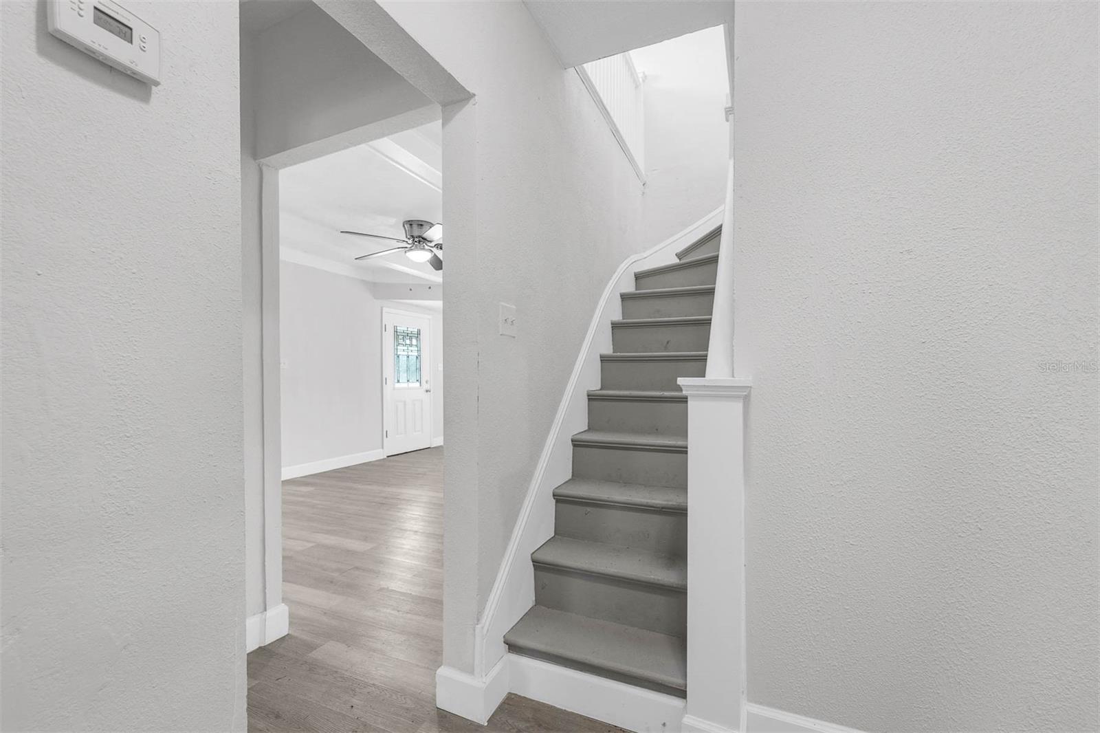Image 35 of 41 For 550 Ridgewood Avenue