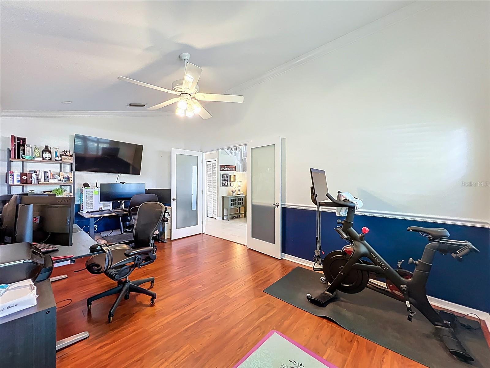 Image 45 of 100 For 839 Deerwood Avenue