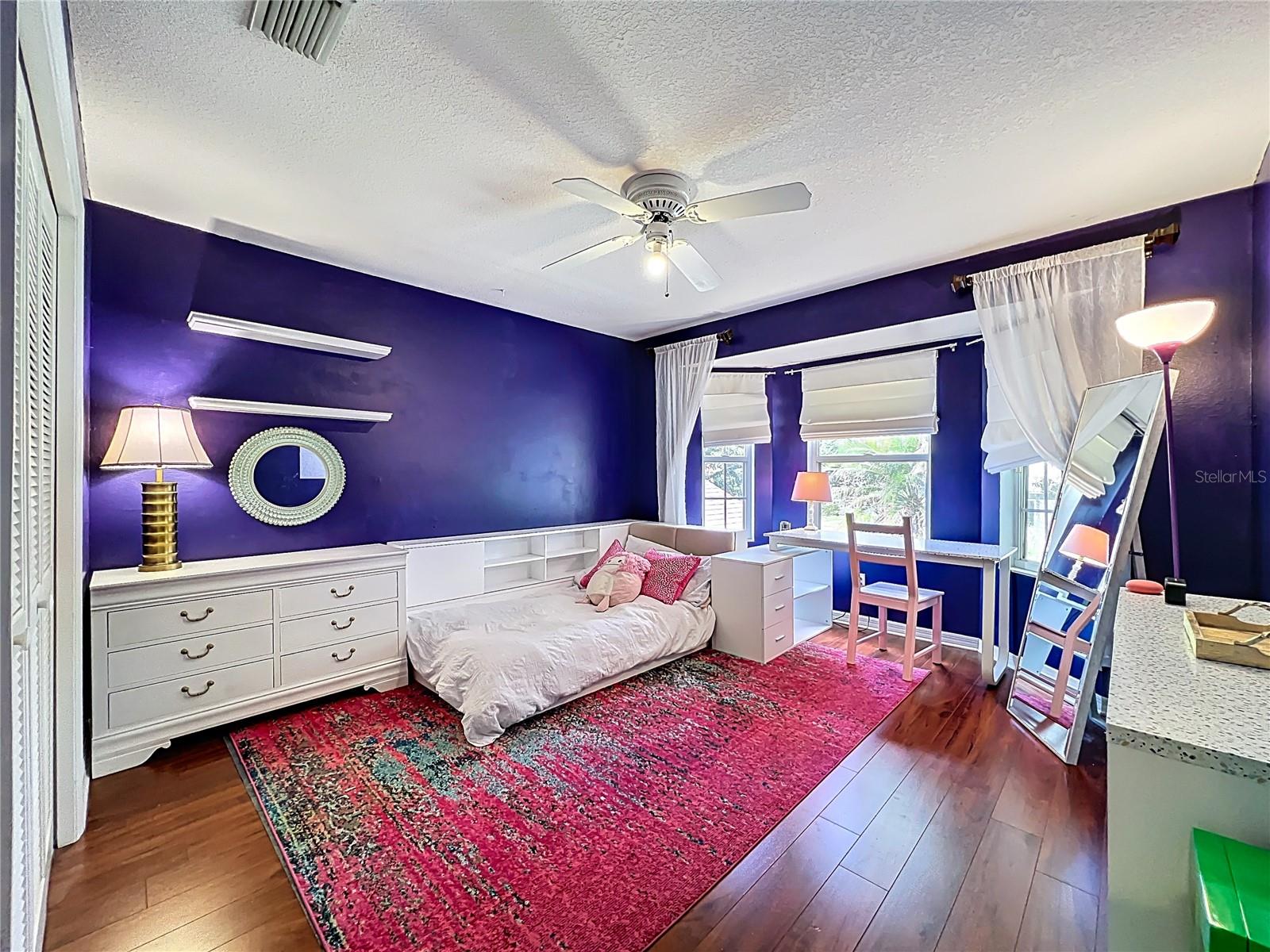 Image 54 of 100 For 839 Deerwood Avenue