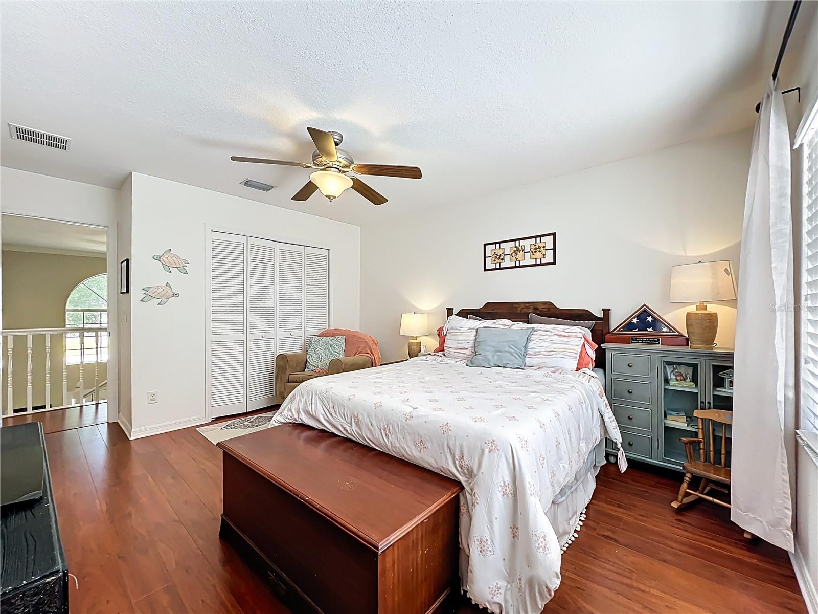 Image 61 of 100 For 839 Deerwood Avenue