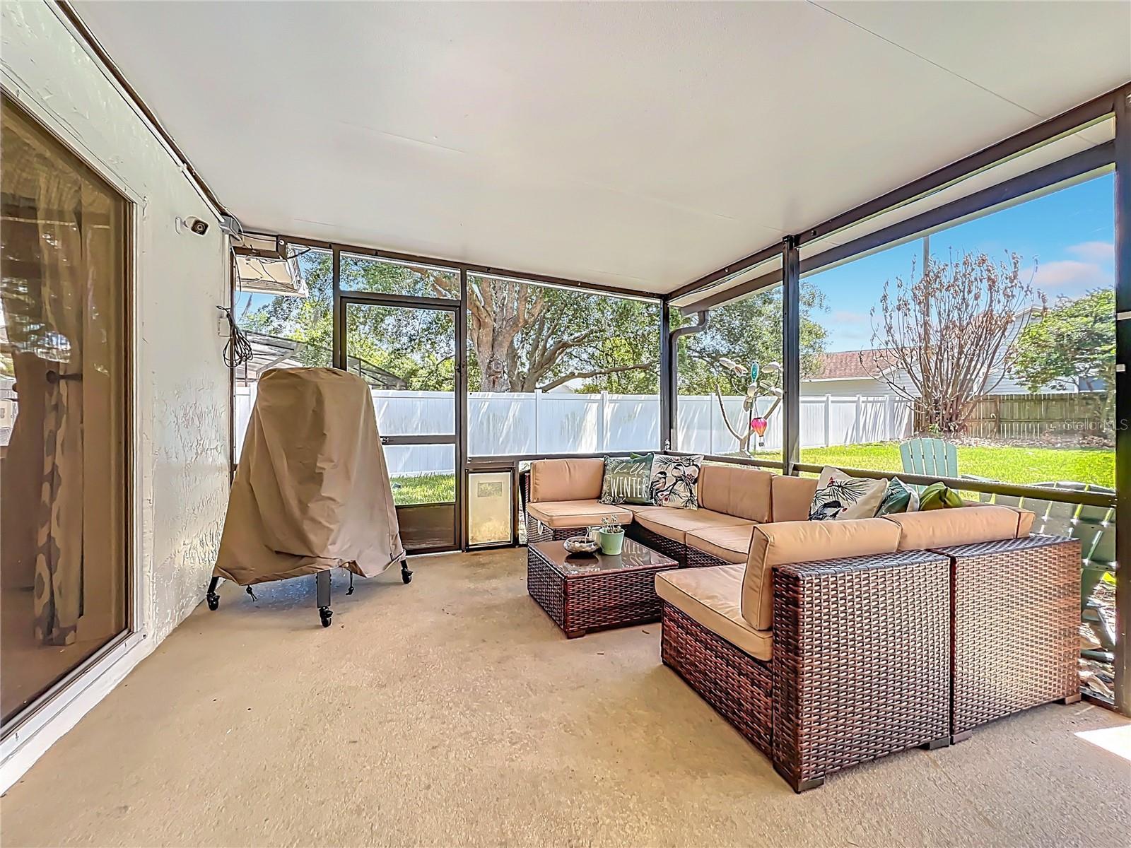 Image 81 of 100 For 839 Deerwood Avenue