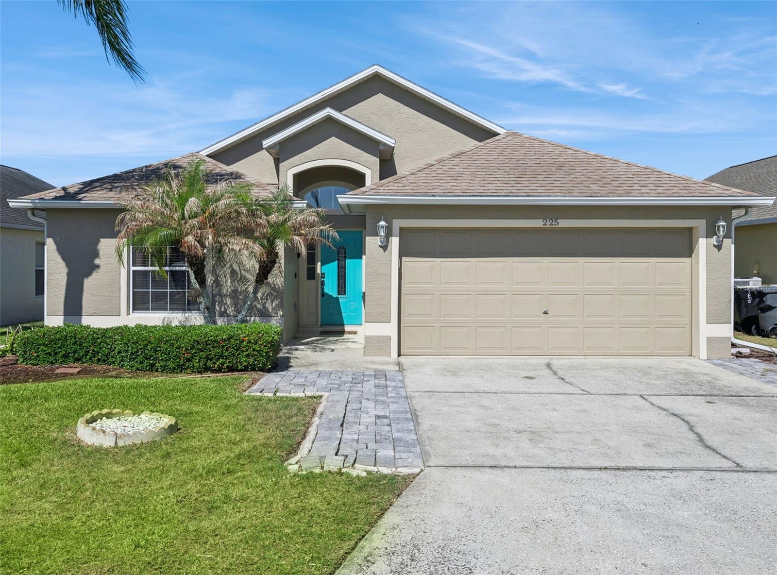Listing photo id 0 for 225 Tivoli Circle
