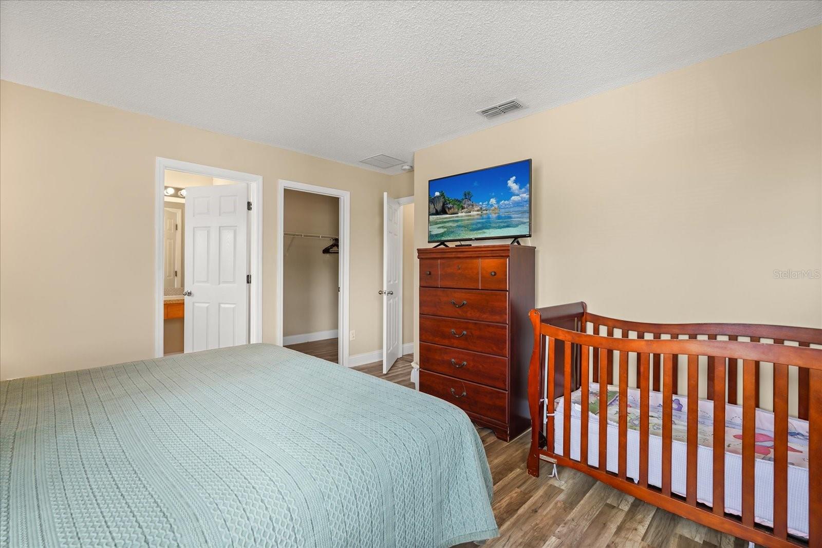 Image 35 of 67 For 164 Castaway Beach Way