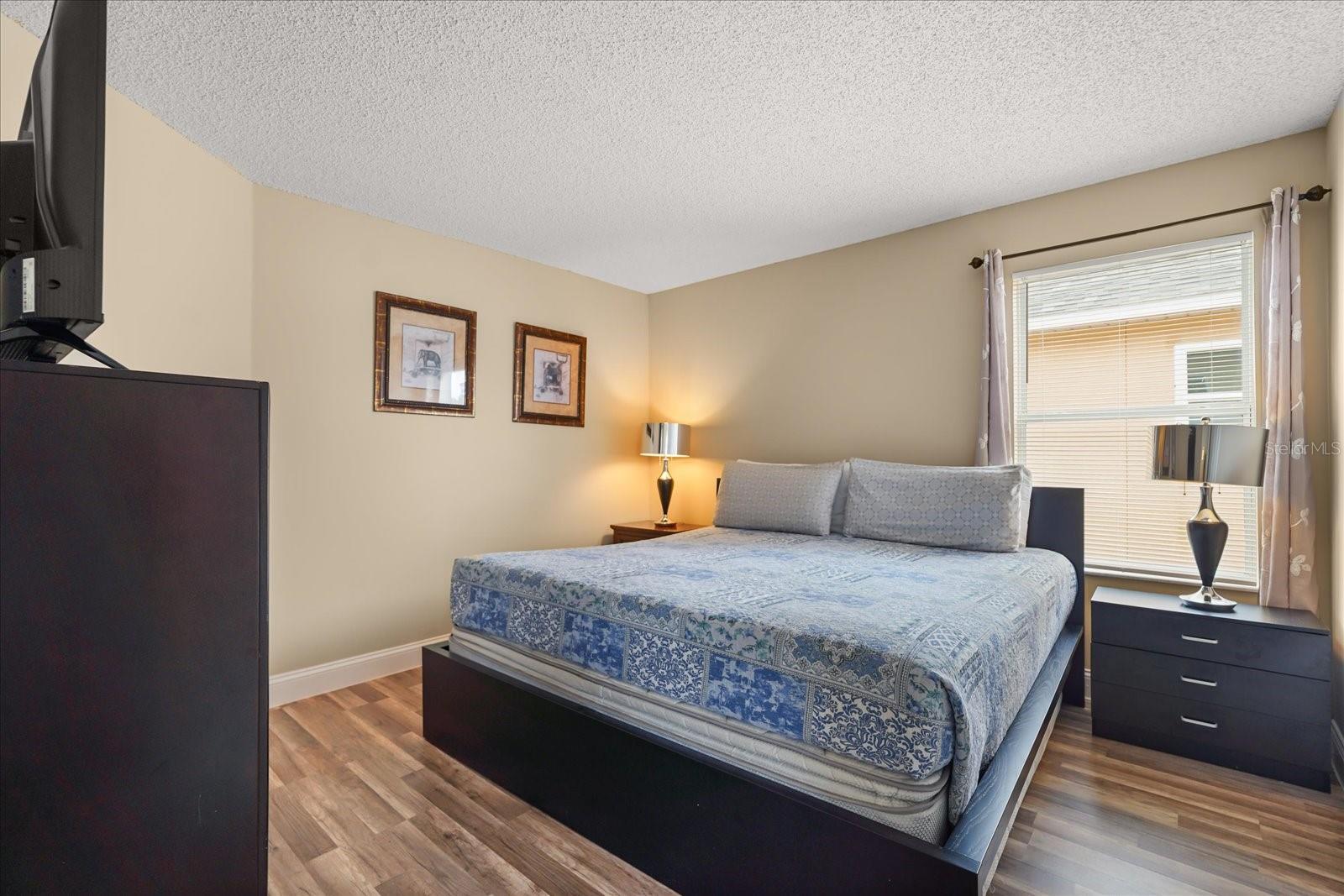 Image 45 of 67 For 164 Castaway Beach Way