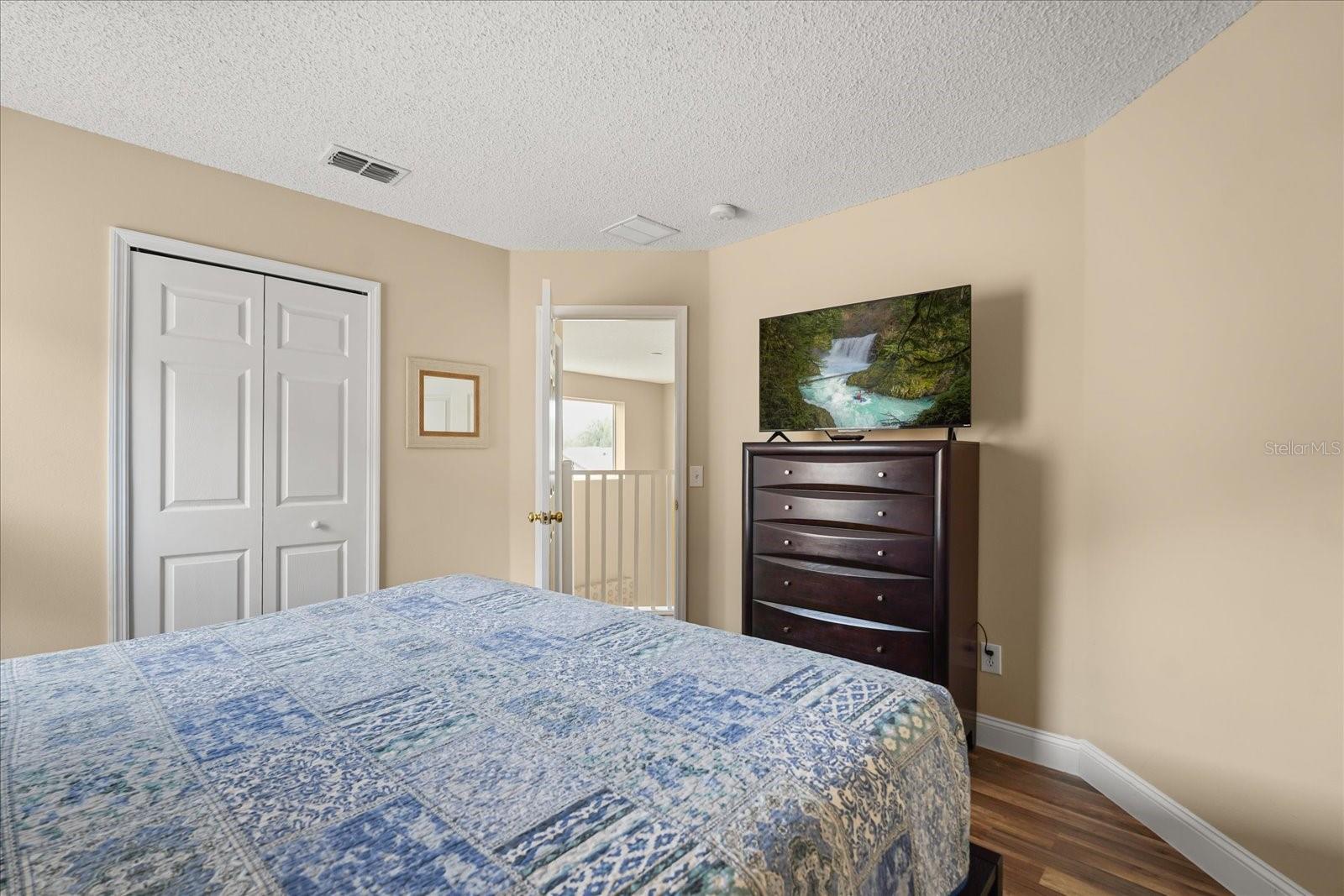 Image 46 of 67 For 164 Castaway Beach Way