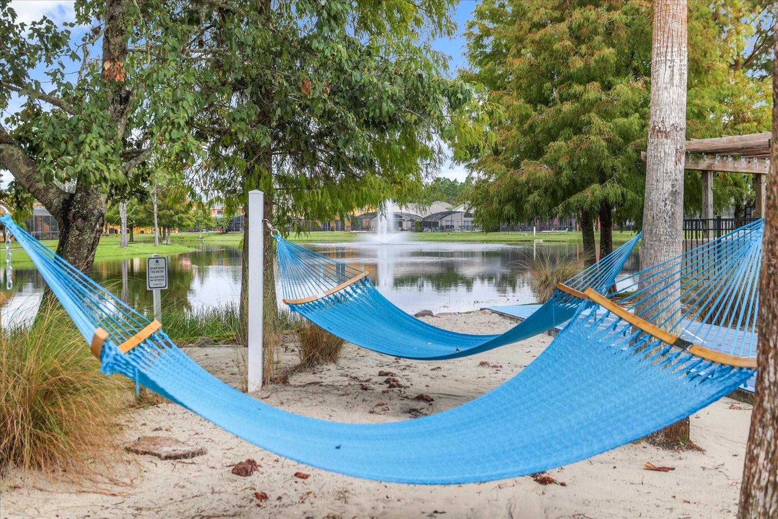 Image 5 of 67 For 164 Castaway Beach Way