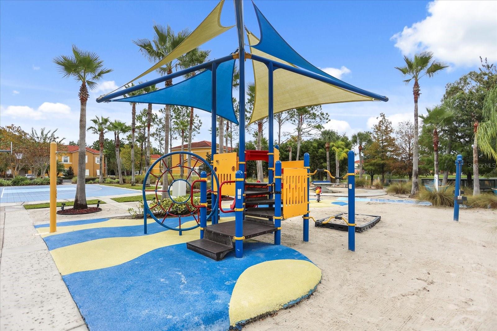 Image 62 of 67 For 164 Castaway Beach Way