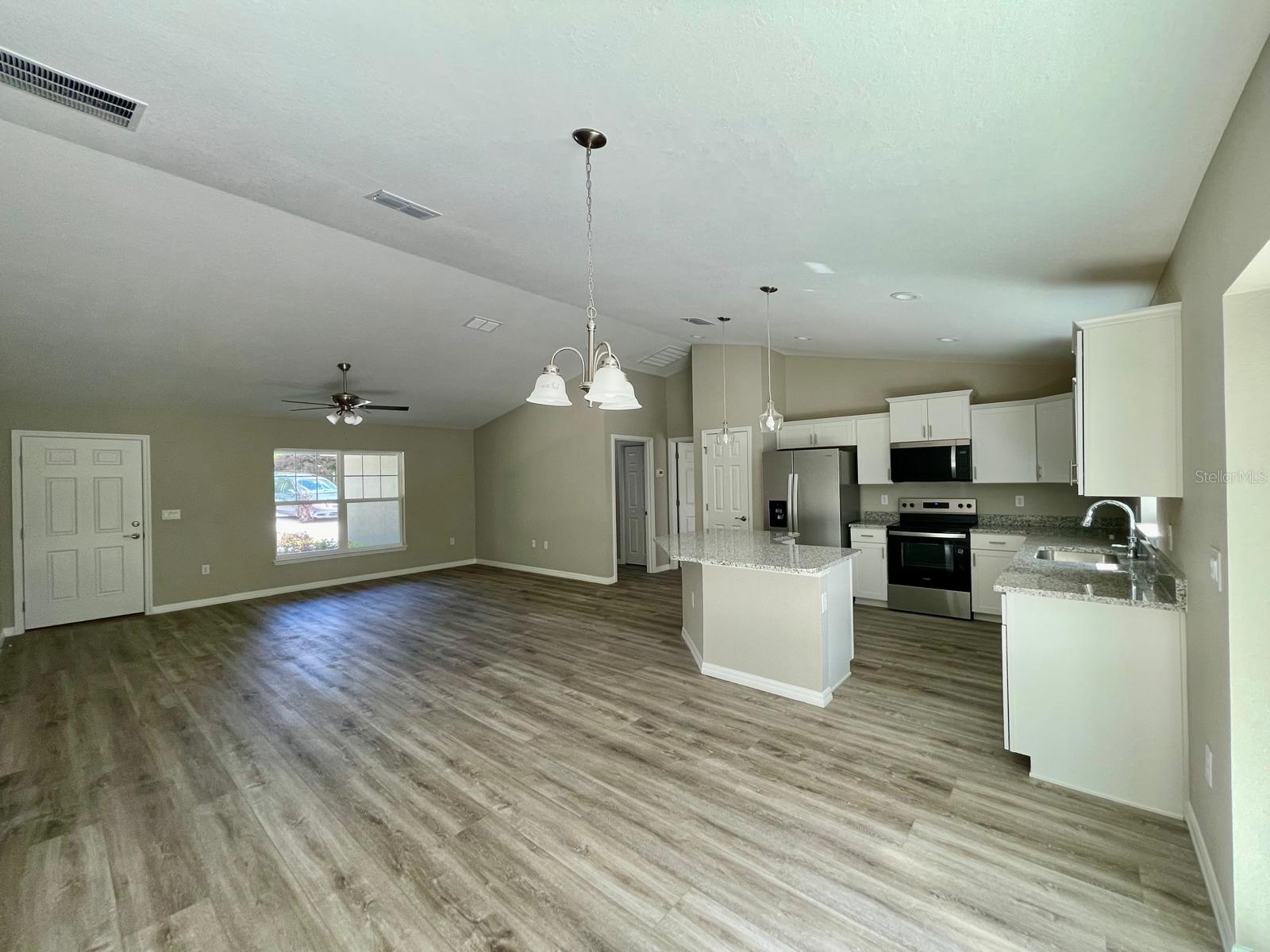 Image 6 of 41 For 19231 97th Street