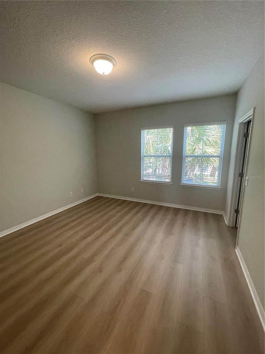 Image 10 of 15 For 8658 Brookvale Drive