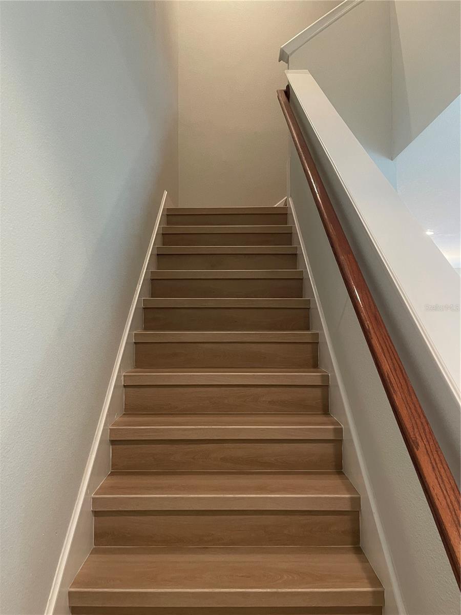 Image 6 of 15 For 8658 Brookvale Drive