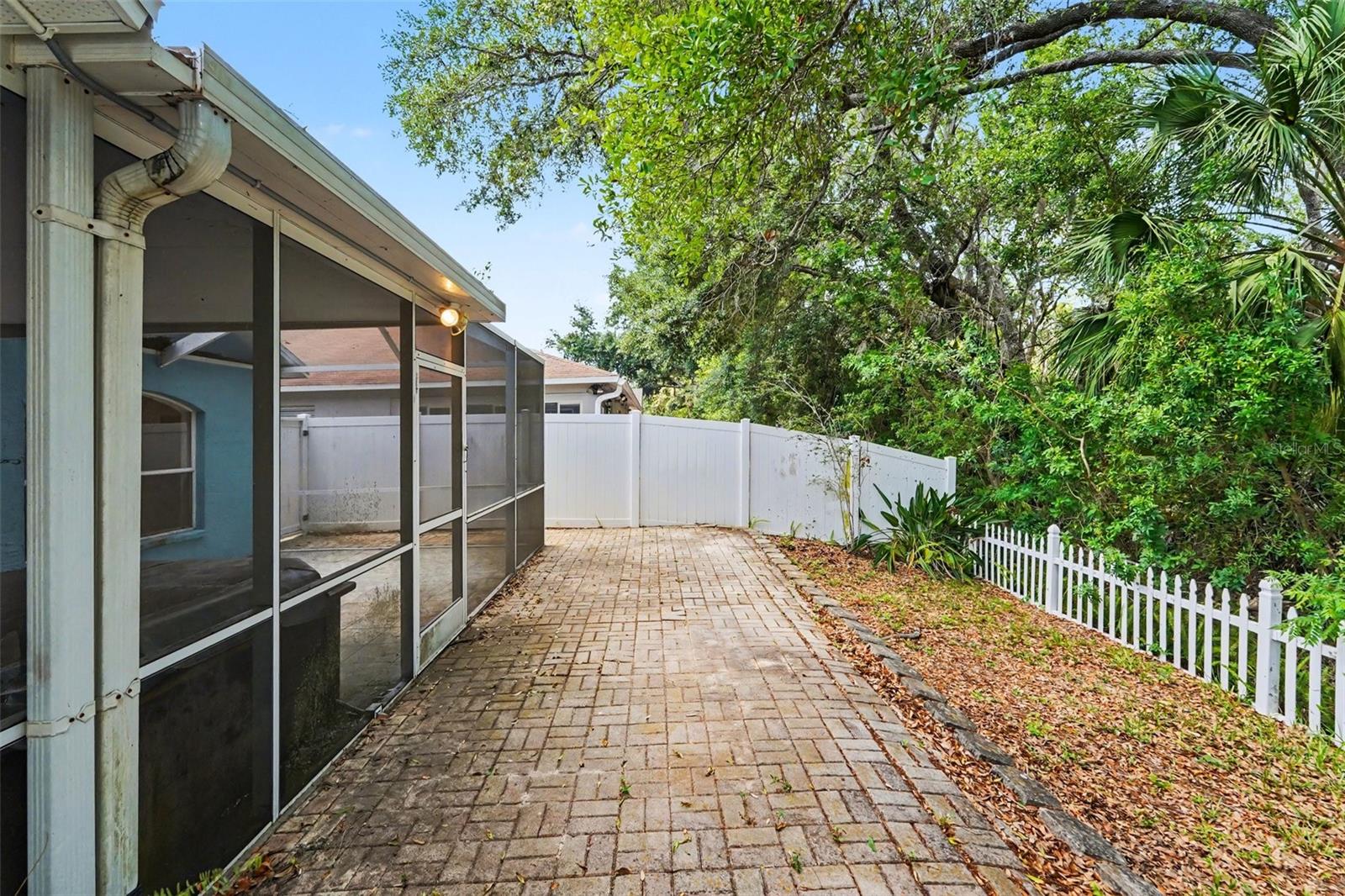 Image 24 of 28 For 447 Dixie Highway