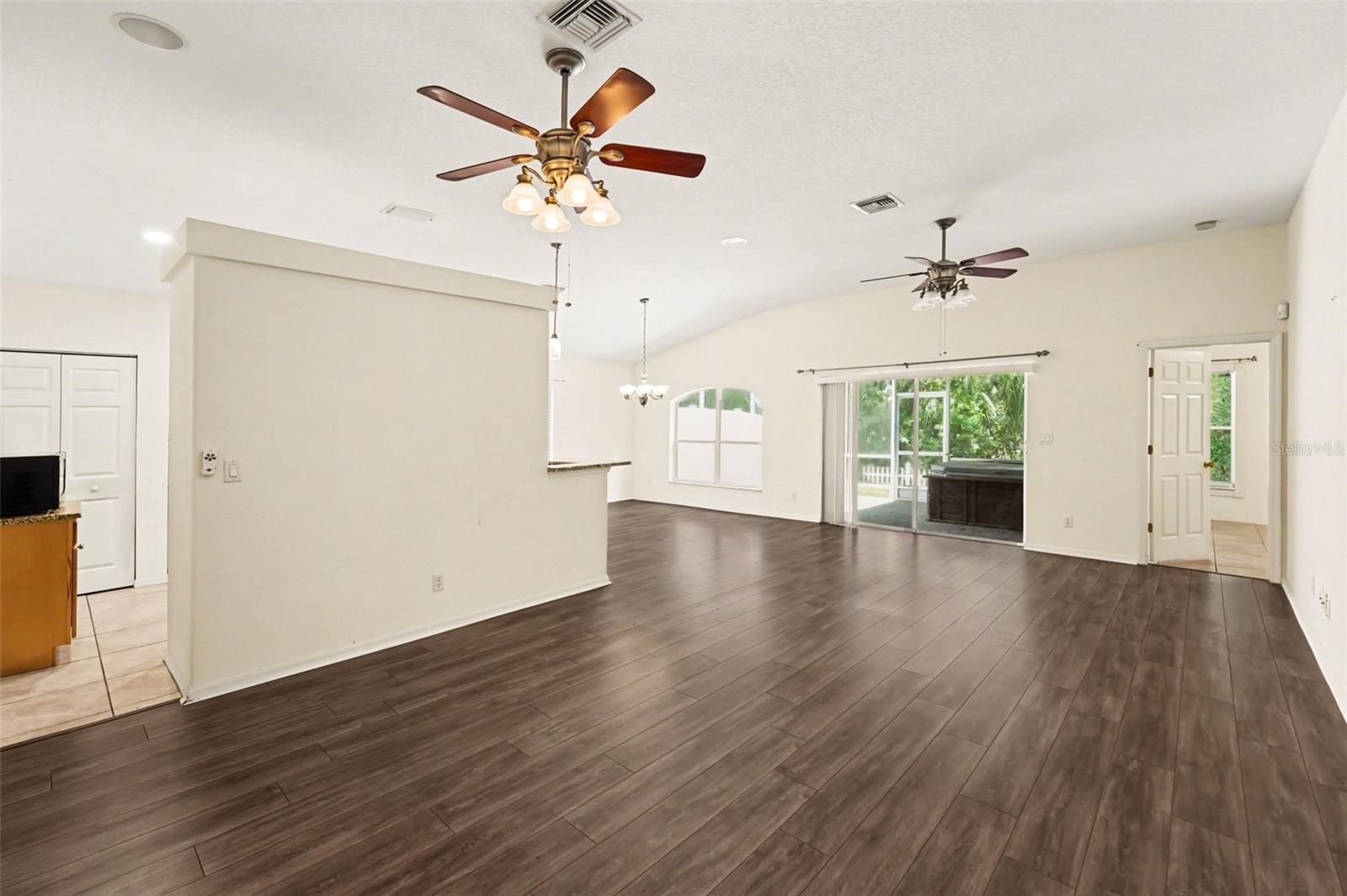 Image 5 of 28 For 447 Dixie Highway