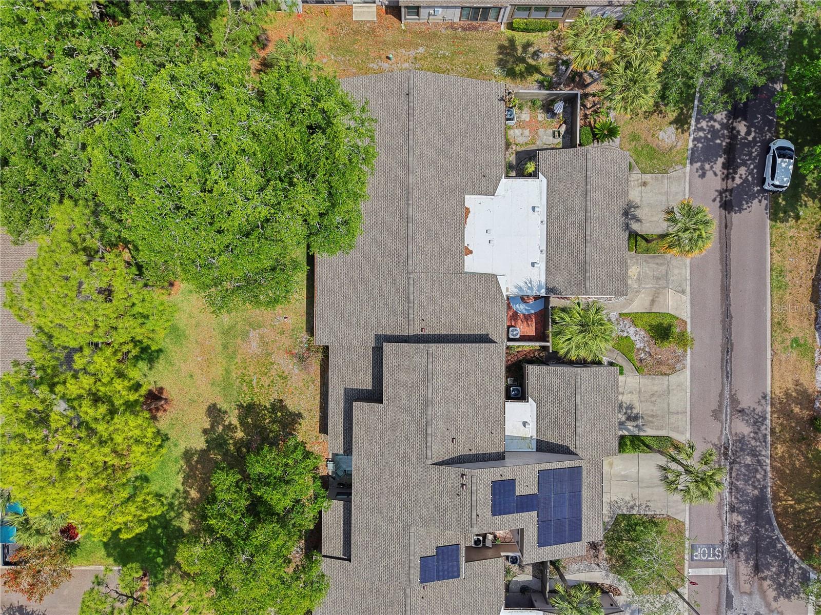 Image 23 of 30 For 497 Meadowood Boulevard