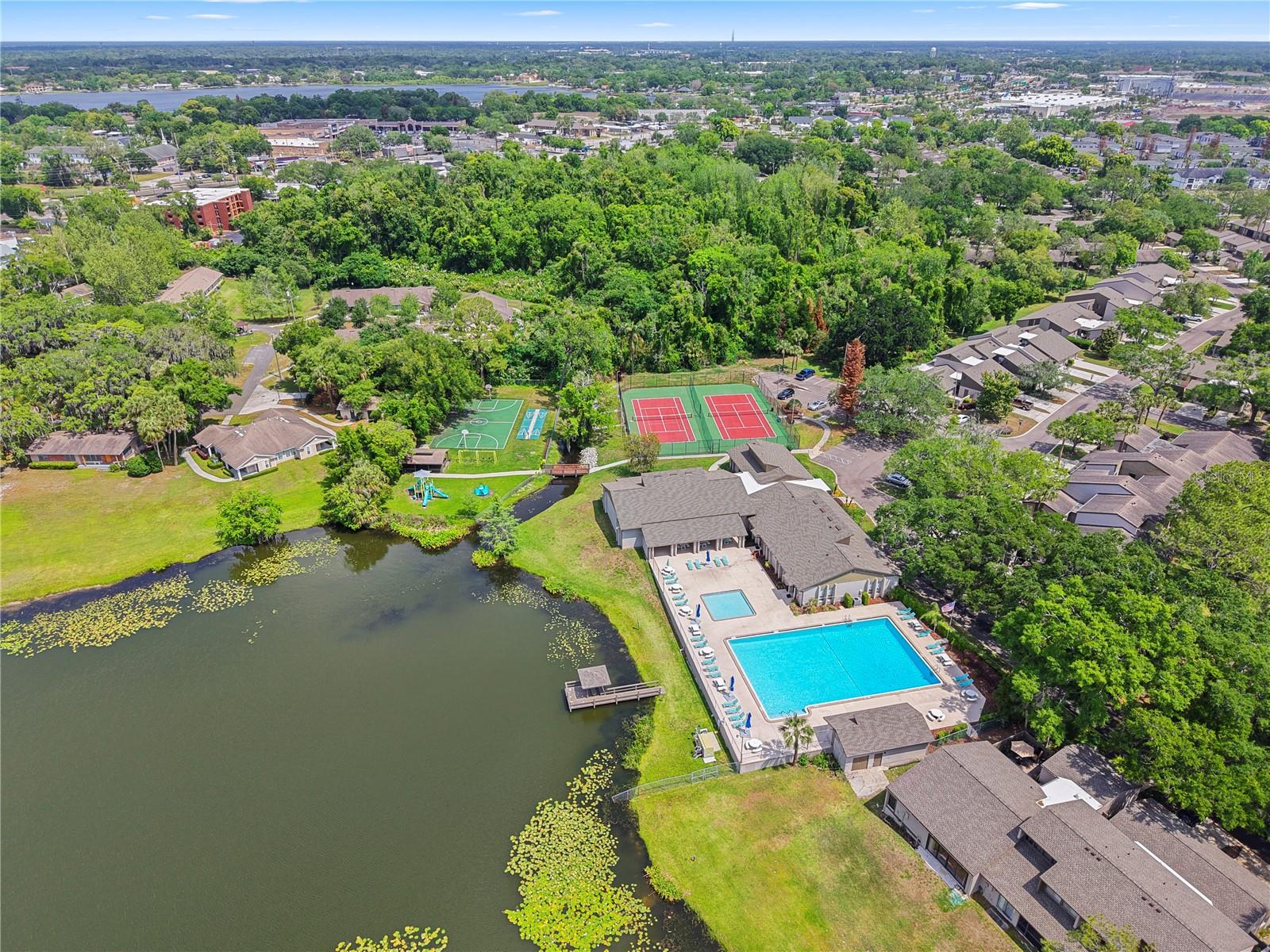 Image 30 of 30 For 497 Meadowood Boulevard