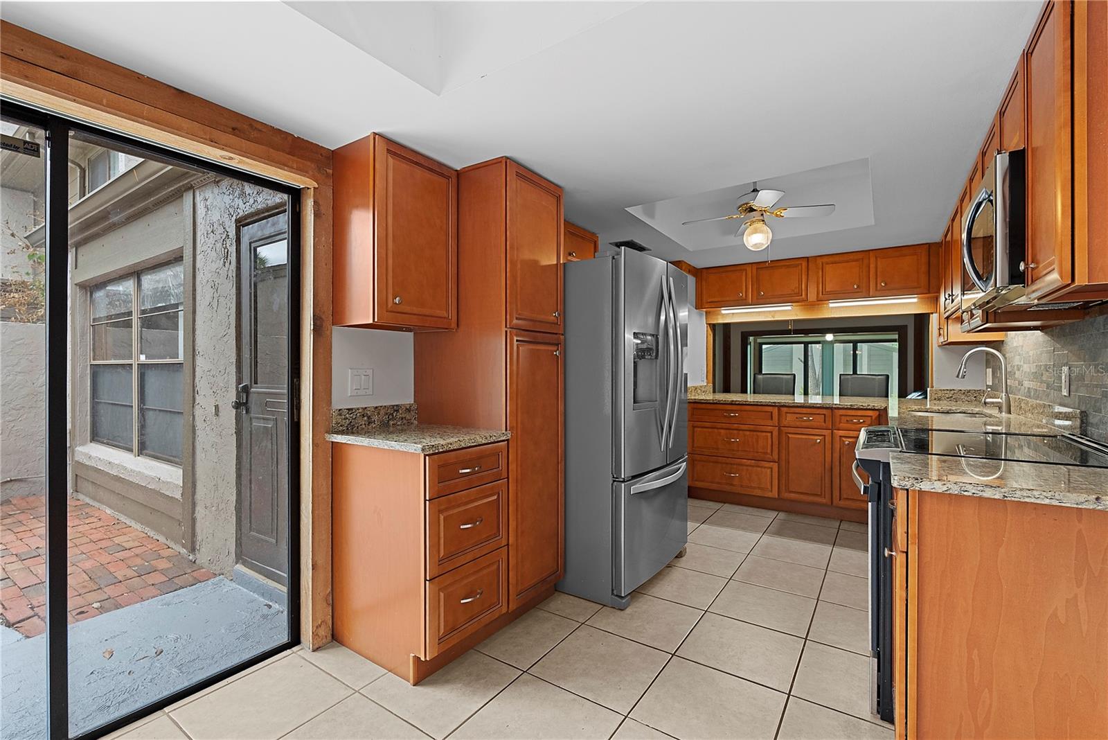 Image 4 of 30 For 497 Meadowood Boulevard