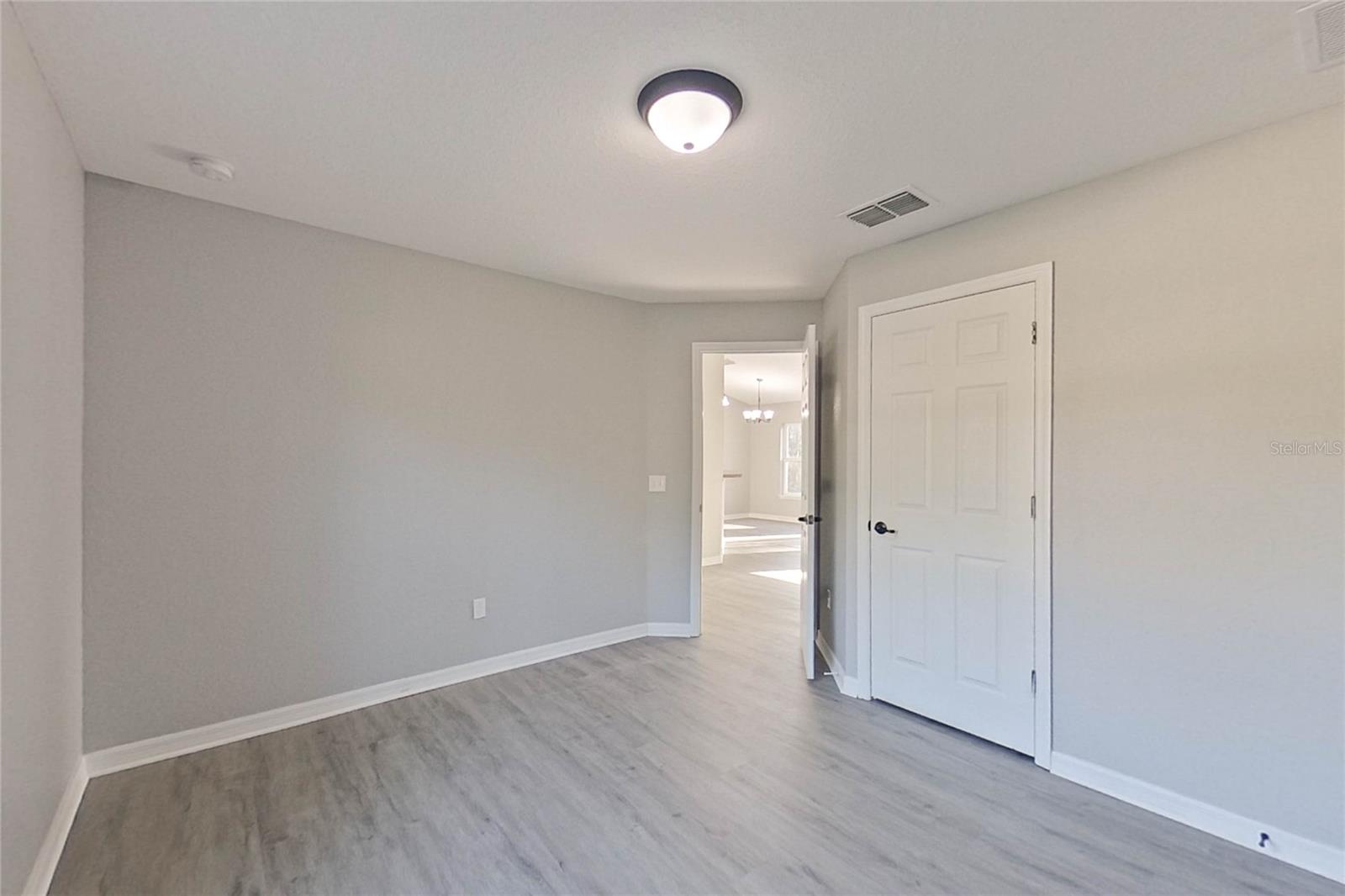 Image 3 of 20 For 8806 135th Street Road
