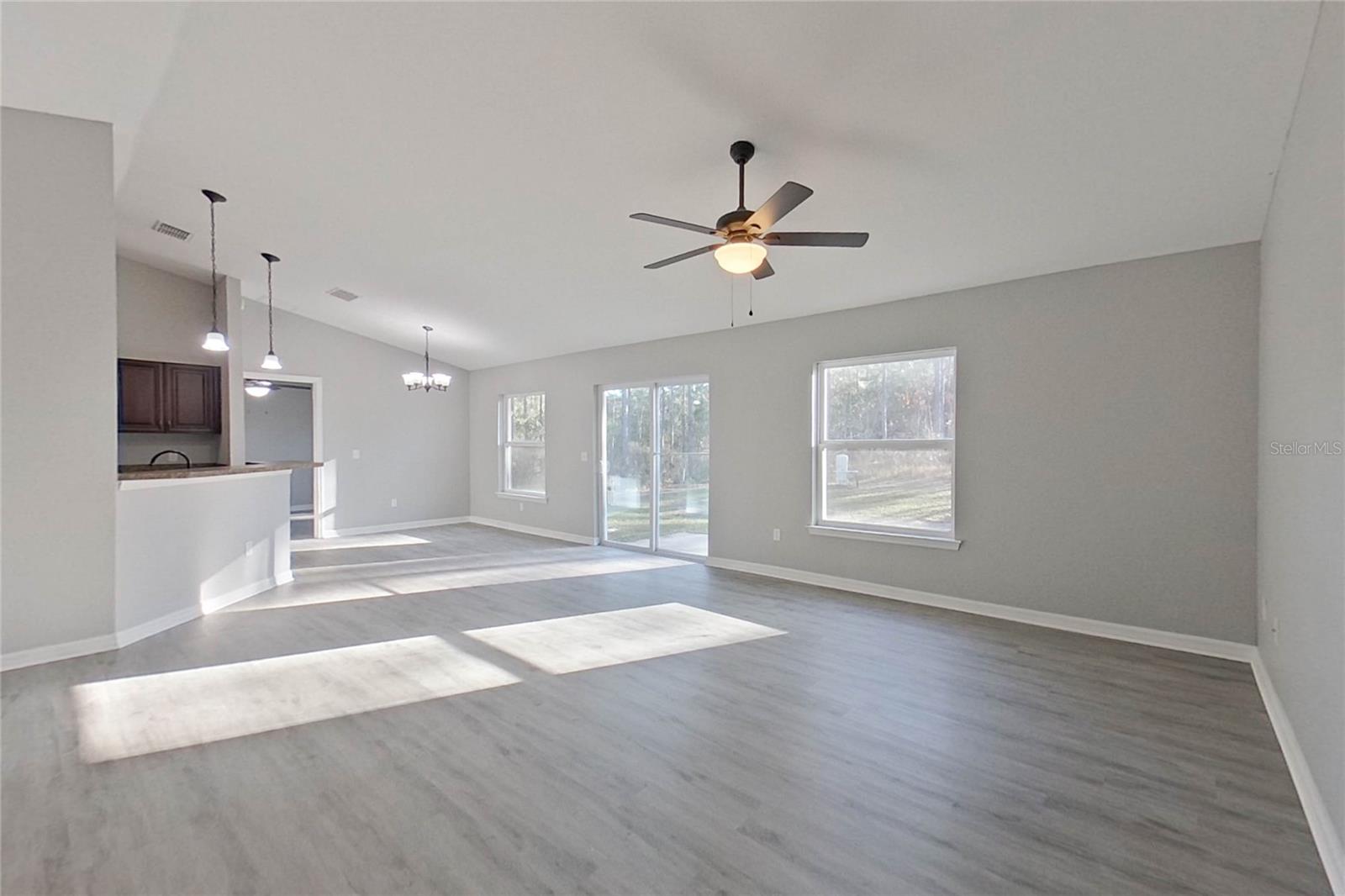 Image 4 of 20 For 8806 135th Street Road