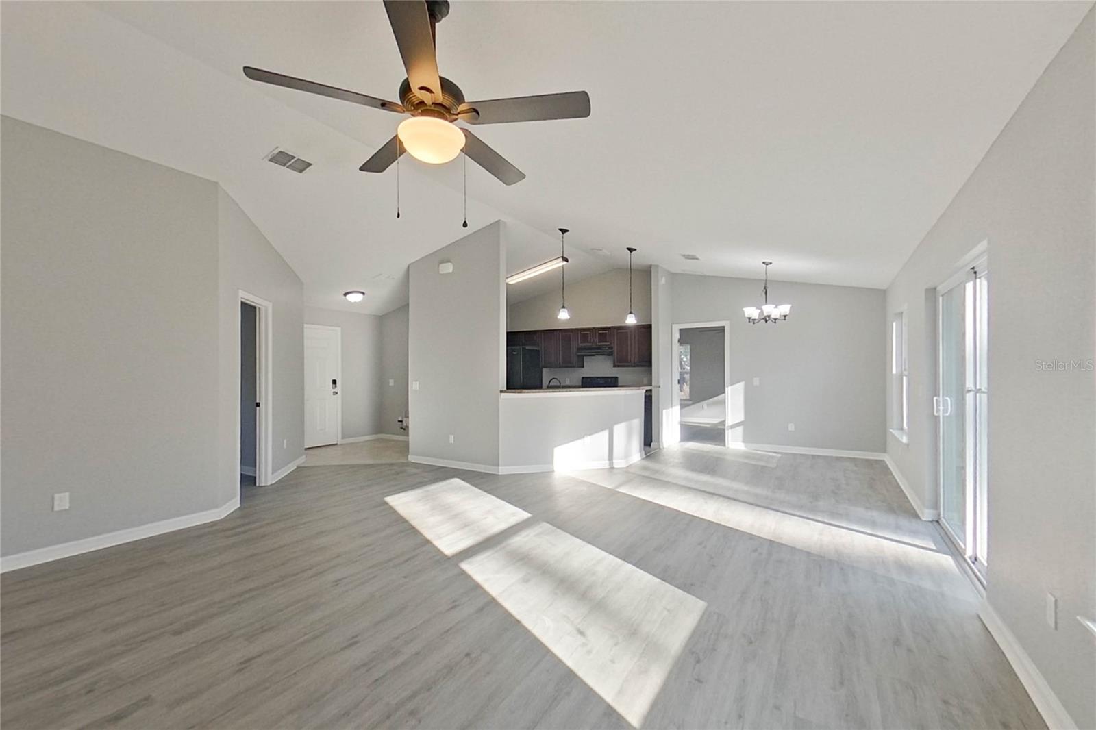 Image 5 of 20 For 8806 135th Street Road