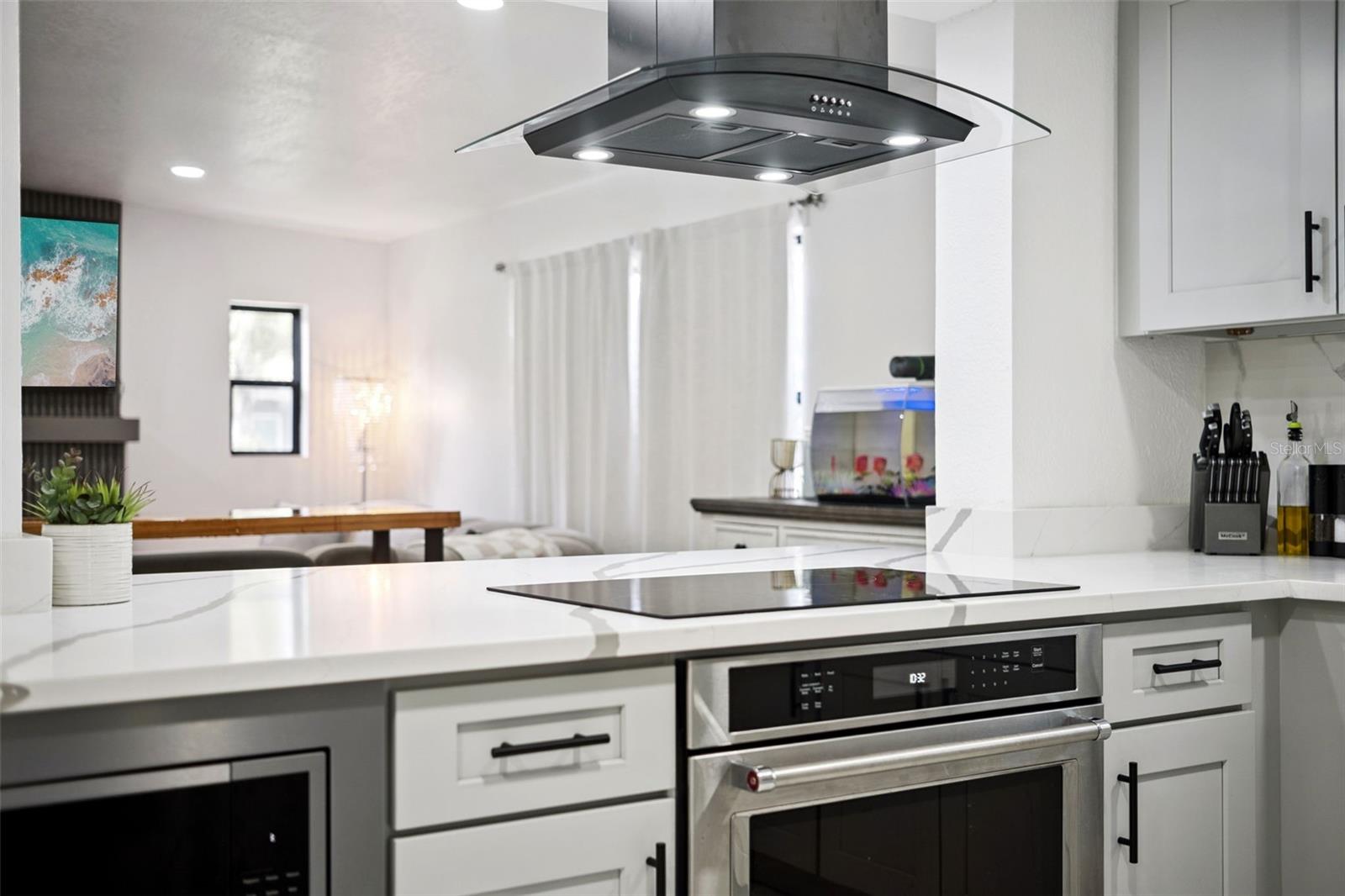 Image 12 of 33 For 1915 Weber Street