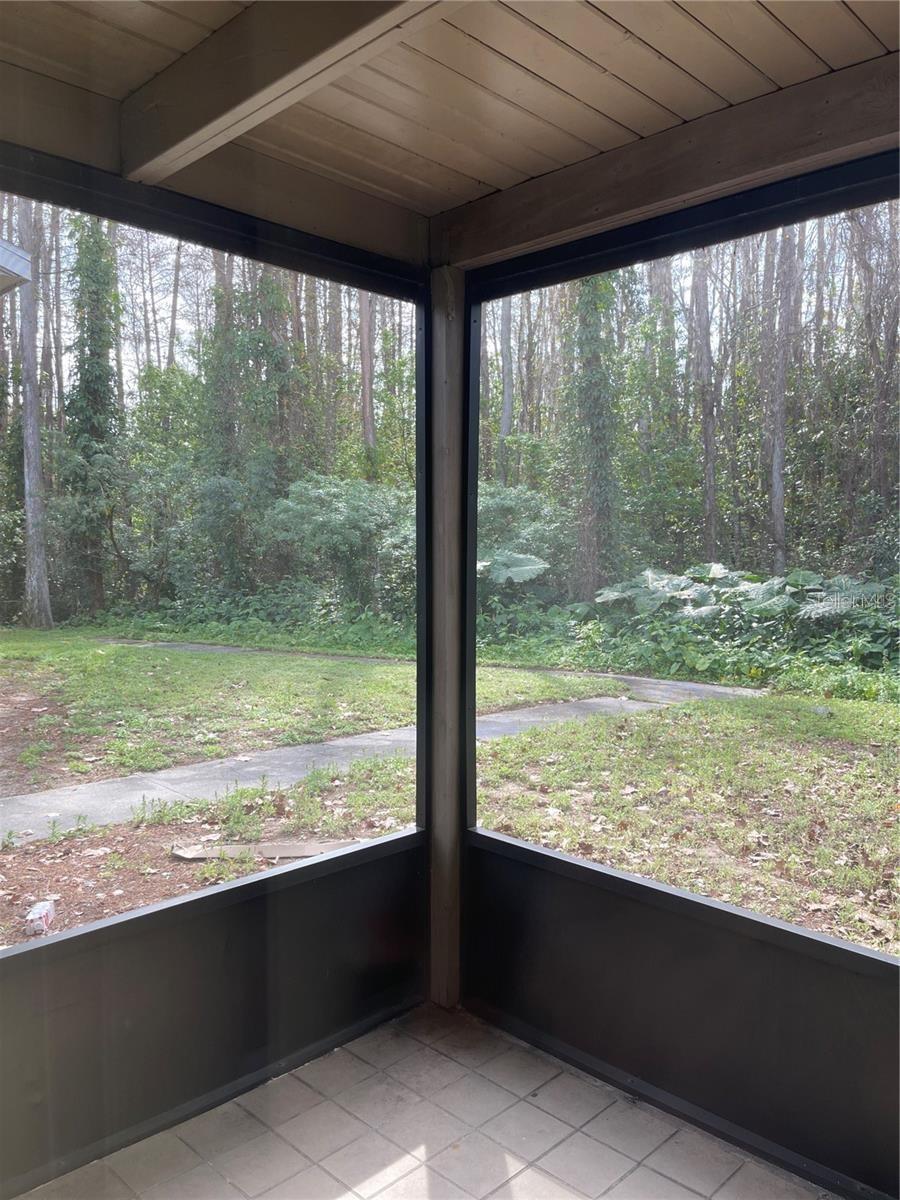 Image 11 of 11 For 5109 Eaglesmere Drive 11a