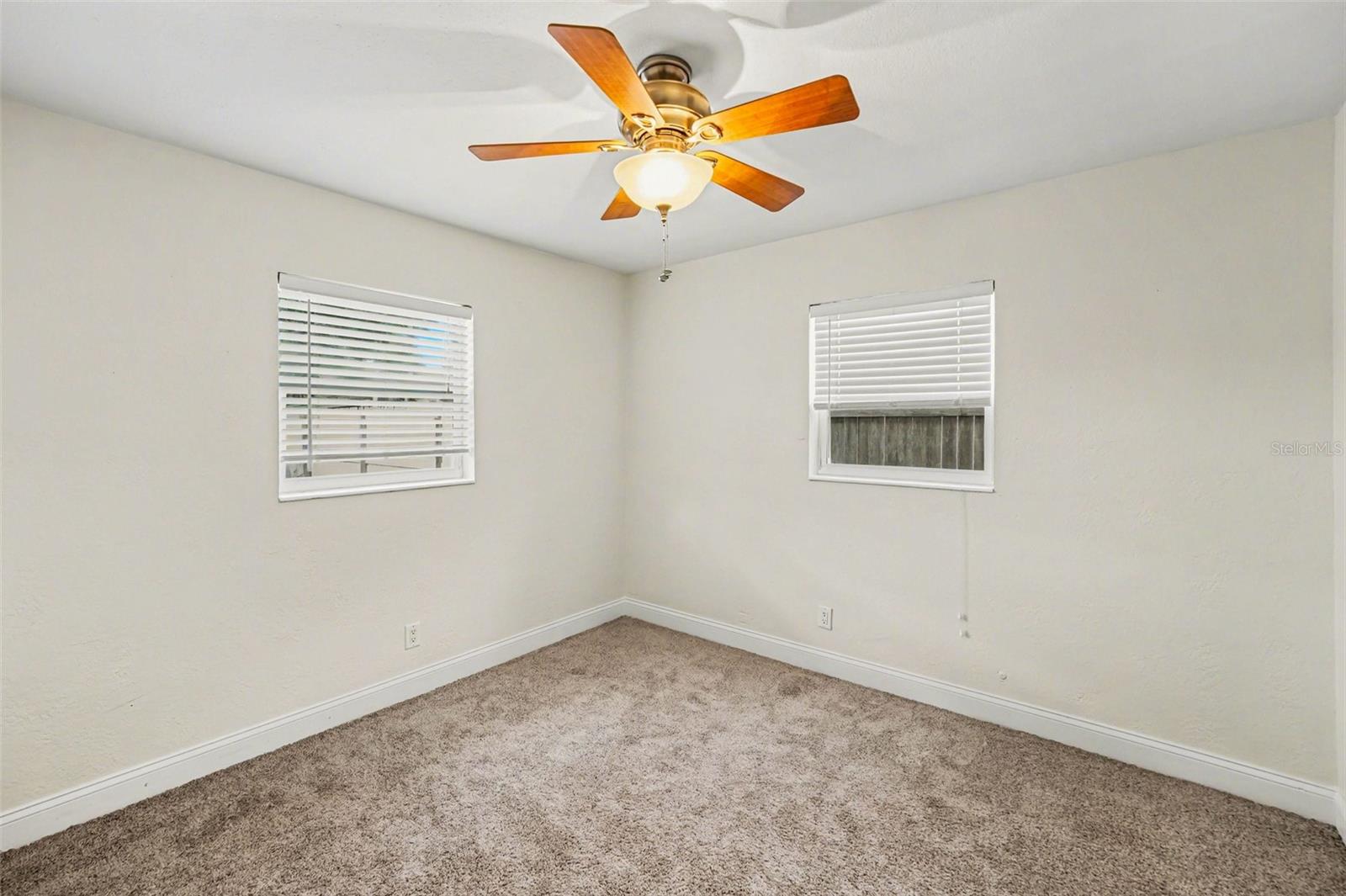 Image 18 of 29 For 5529 57th Avenue N