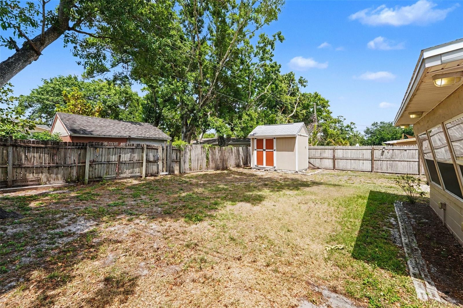 Image 22 of 29 For 5529 57th Avenue N