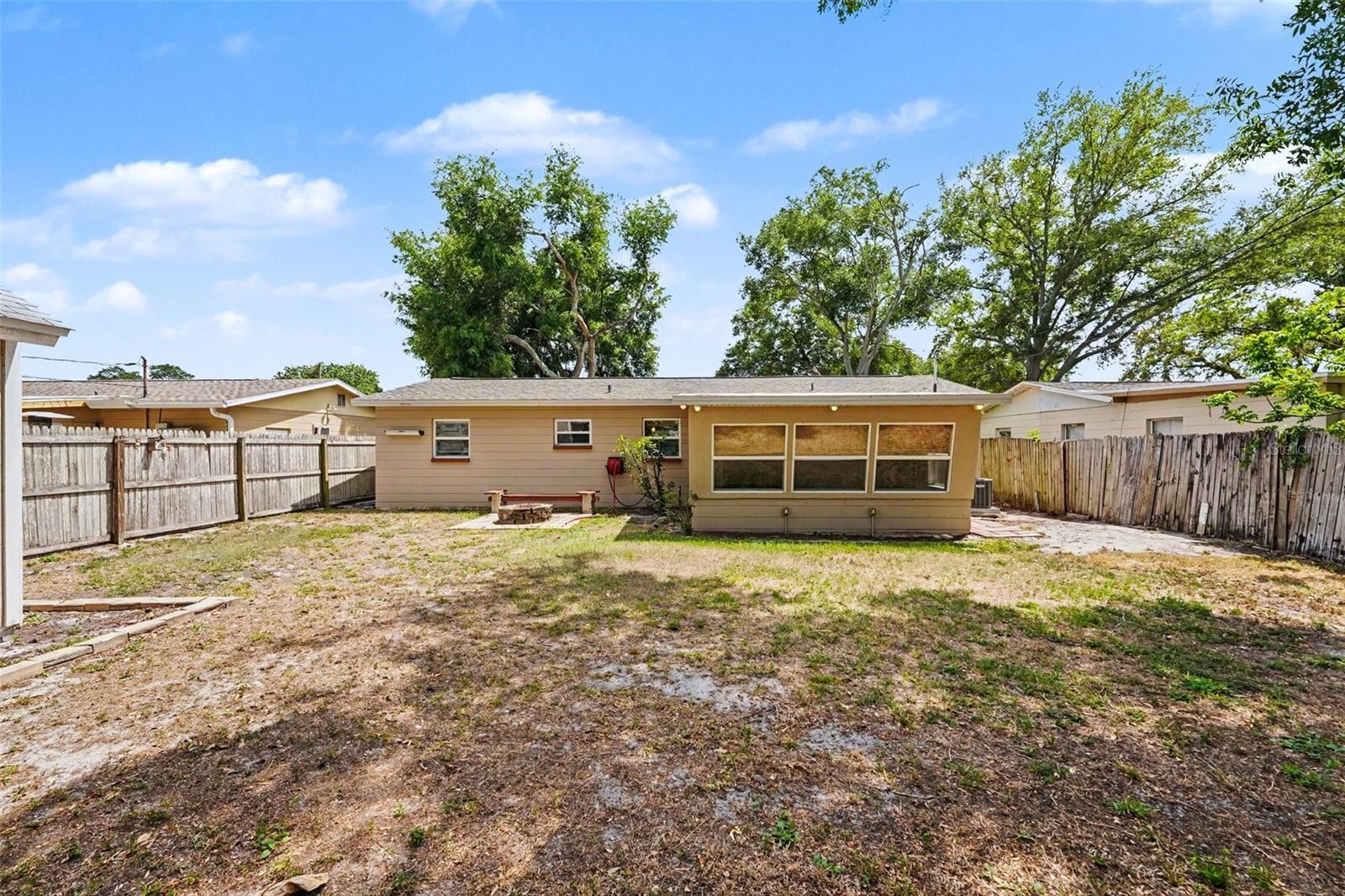 Image 24 of 29 For 5529 57th Avenue N