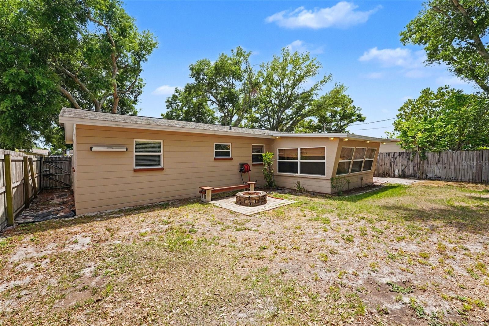 Image 25 of 29 For 5529 57th Avenue N