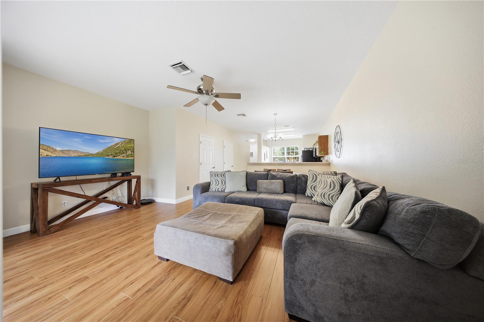 Image 11 of 38 For 2990 Fiske Boulevard K3