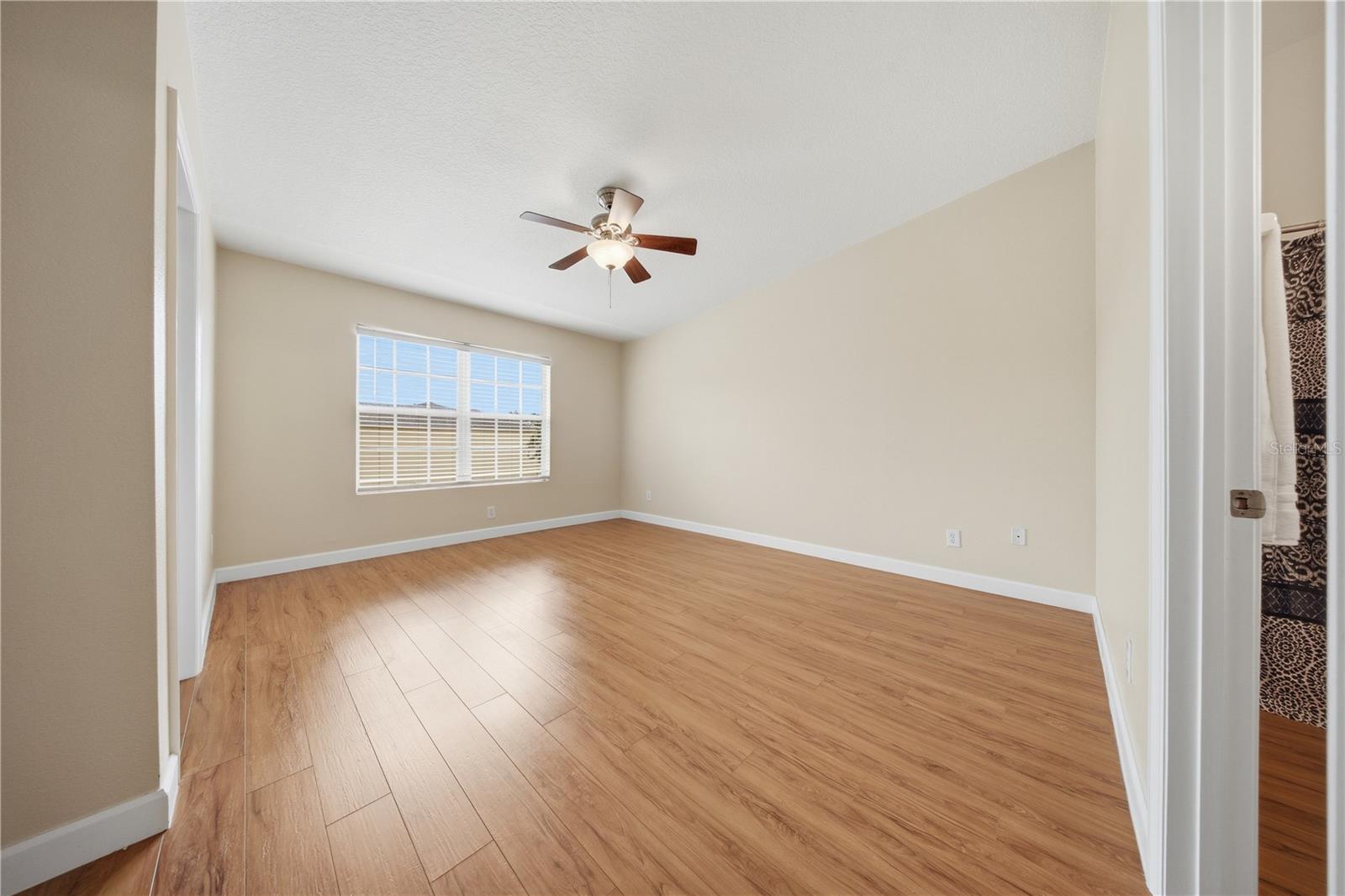 Image 14 of 38 For 2990 Fiske Boulevard K3