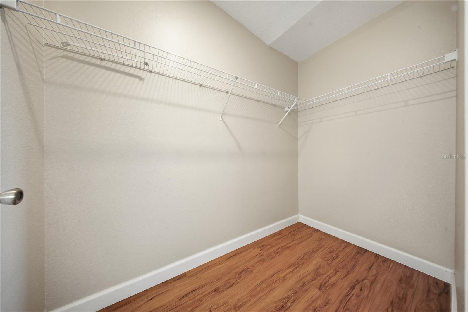 Image 18 of 38 For 2990 Fiske Boulevard K3