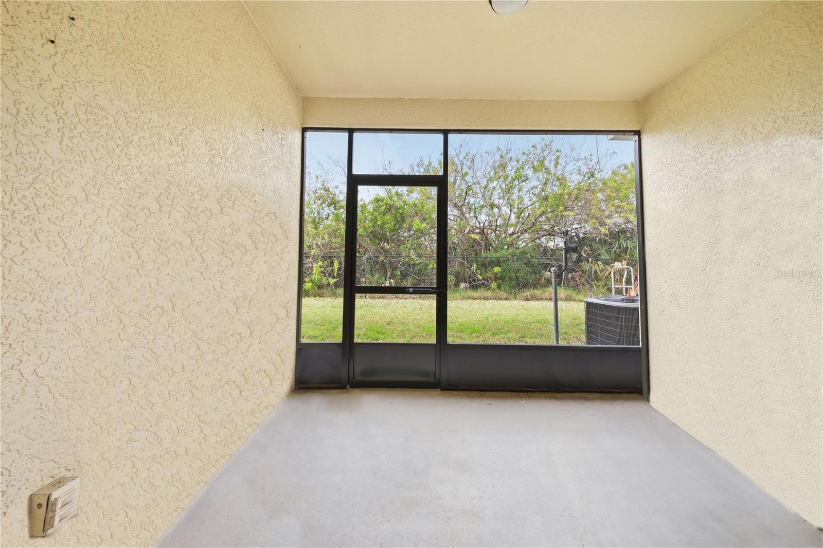 Image 24 of 38 For 2990 Fiske Boulevard K3