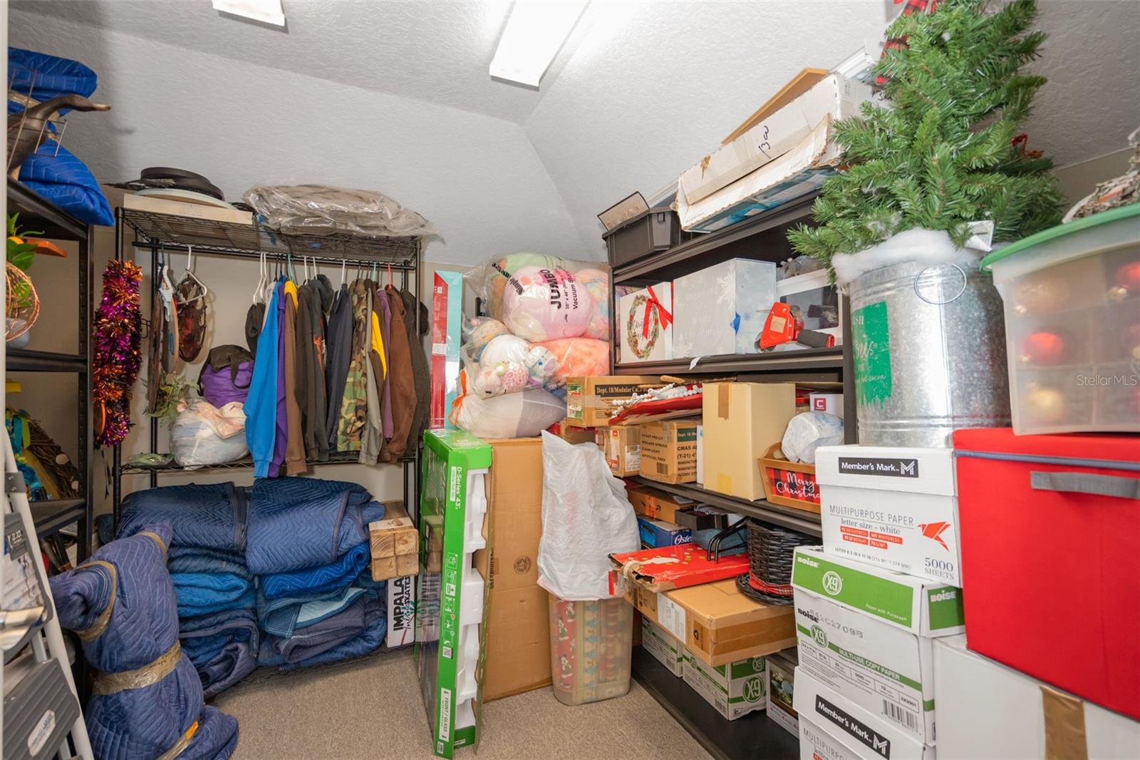 Image 37 of 78 For 1192 Esperanza Ridge Road