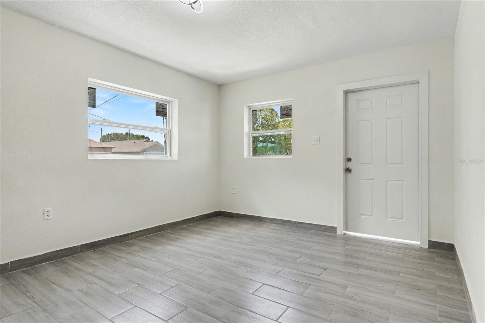 Image 11 of 26 For 767 Willie Mays Parkway A