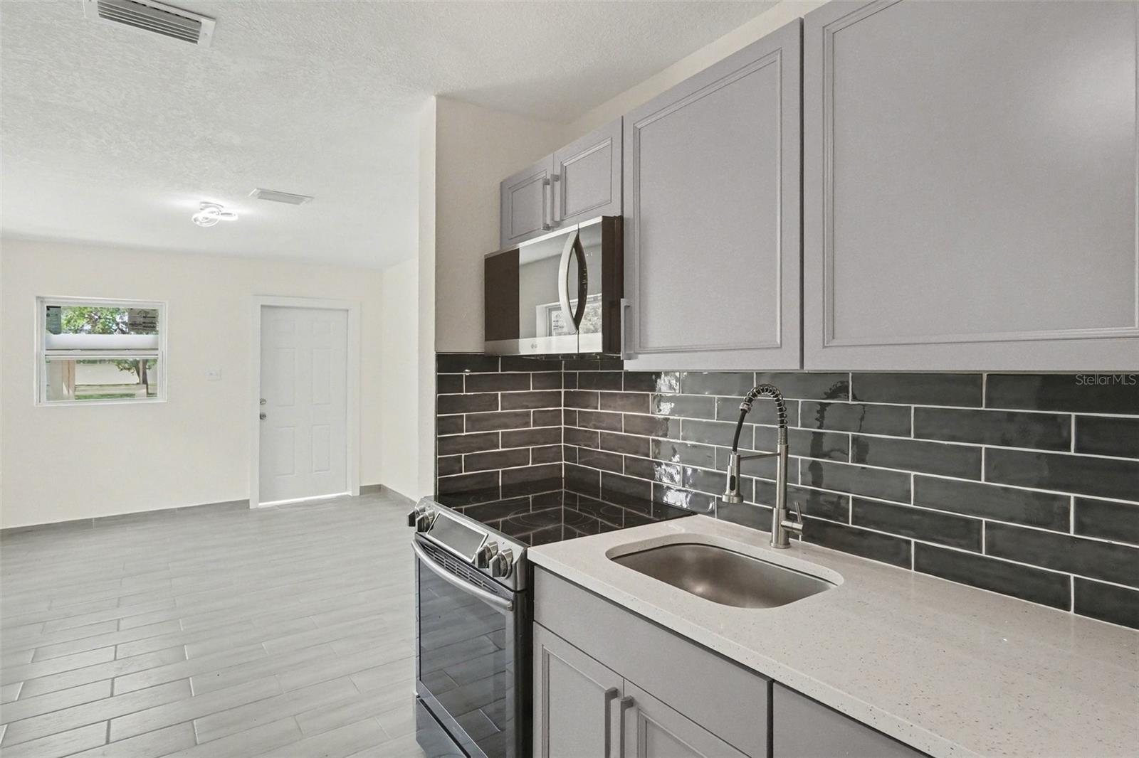 Image 7 of 26 For 767 Willie Mays Parkway A