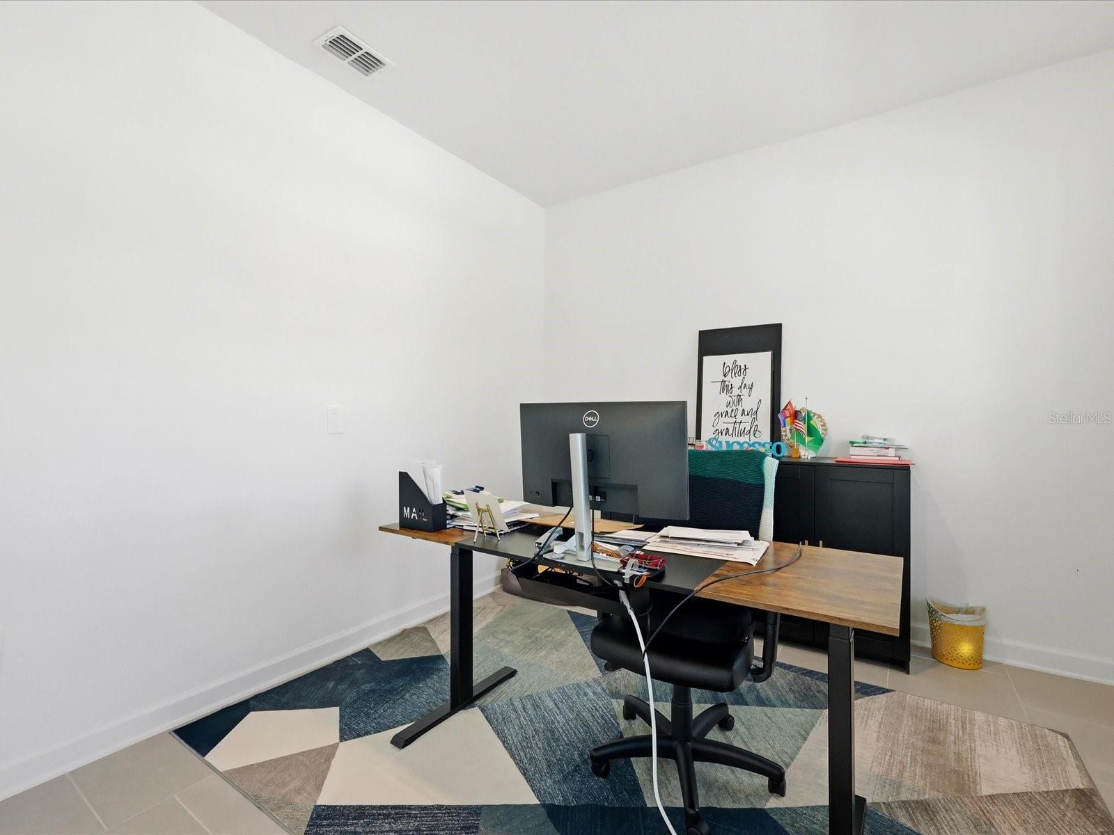 Image 4 of 56 For 11216 Listening Drive