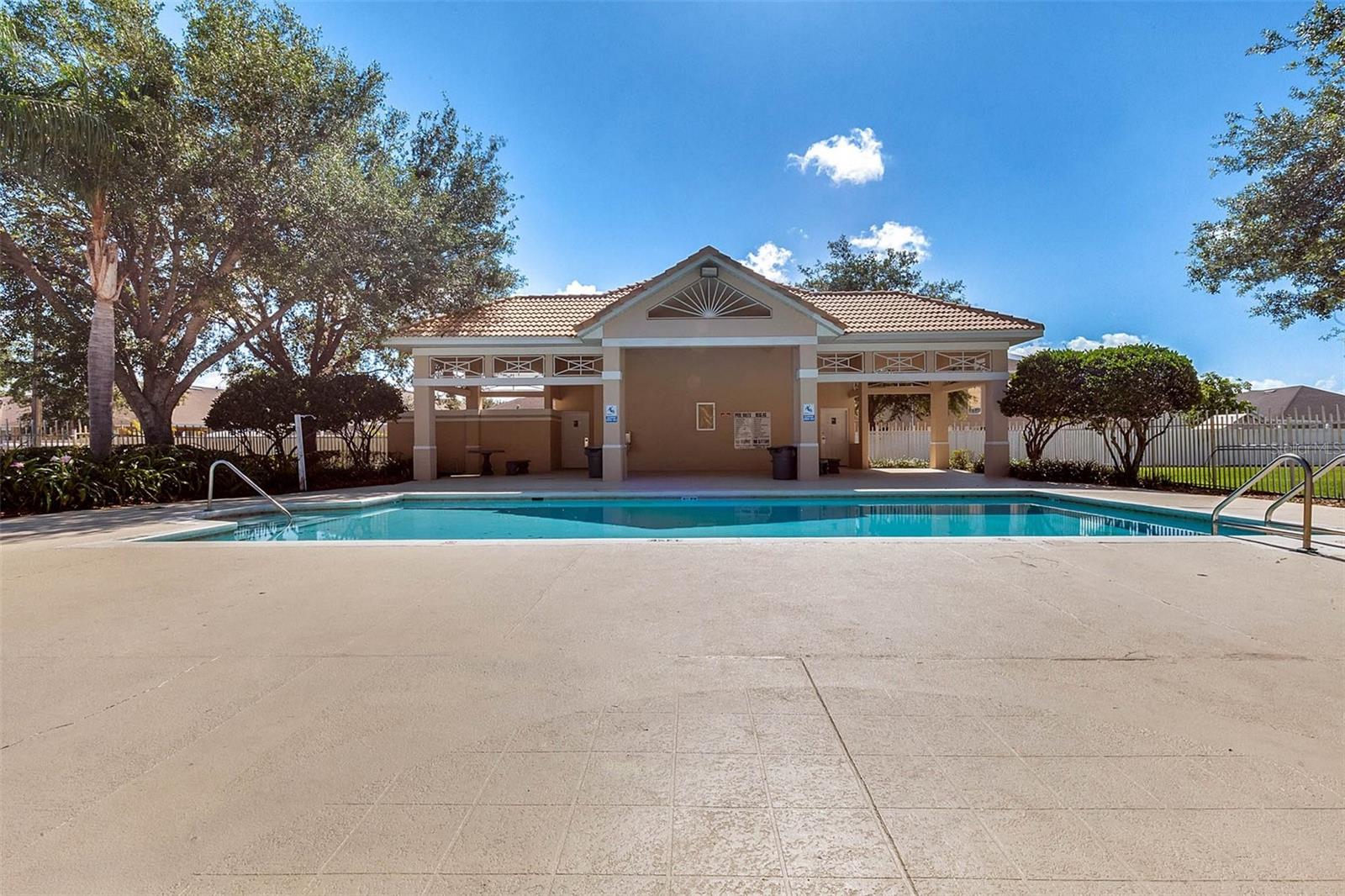 Image 14 of 15 For 13348 Fairway Glen Drive 202