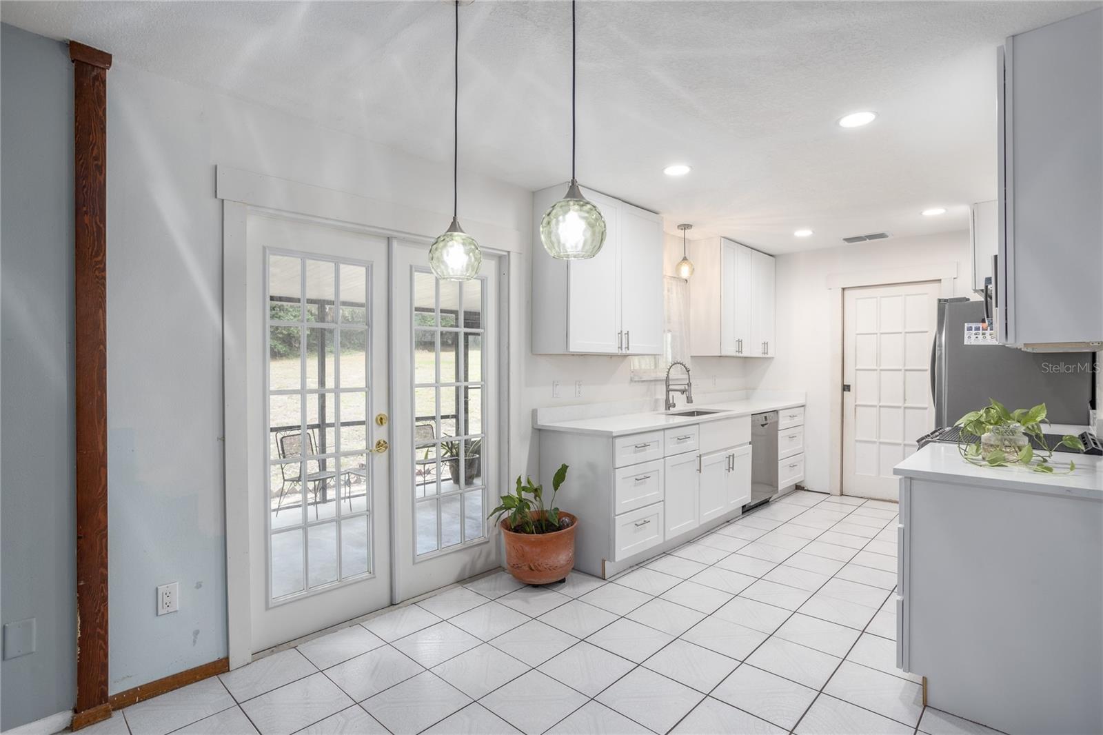 Image 10 of 34 For 5009 Scarsdale Manor Lane