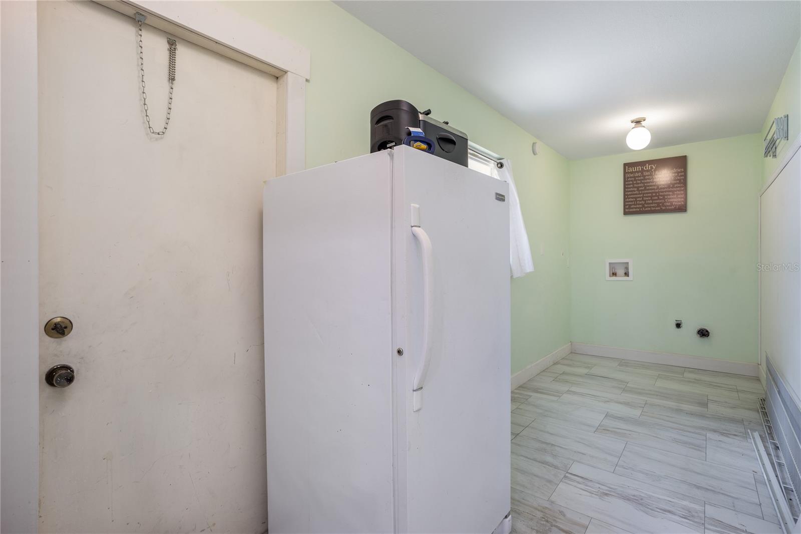 Image 14 of 34 For 5009 Scarsdale Manor Lane