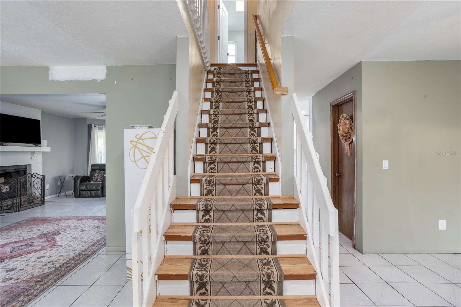 Image 3 of 34 For 5009 Scarsdale Manor Lane