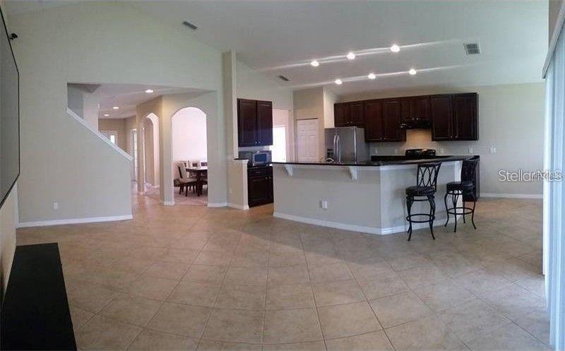 Image 7 of 14 For 10525 Cabbage Tree Loop