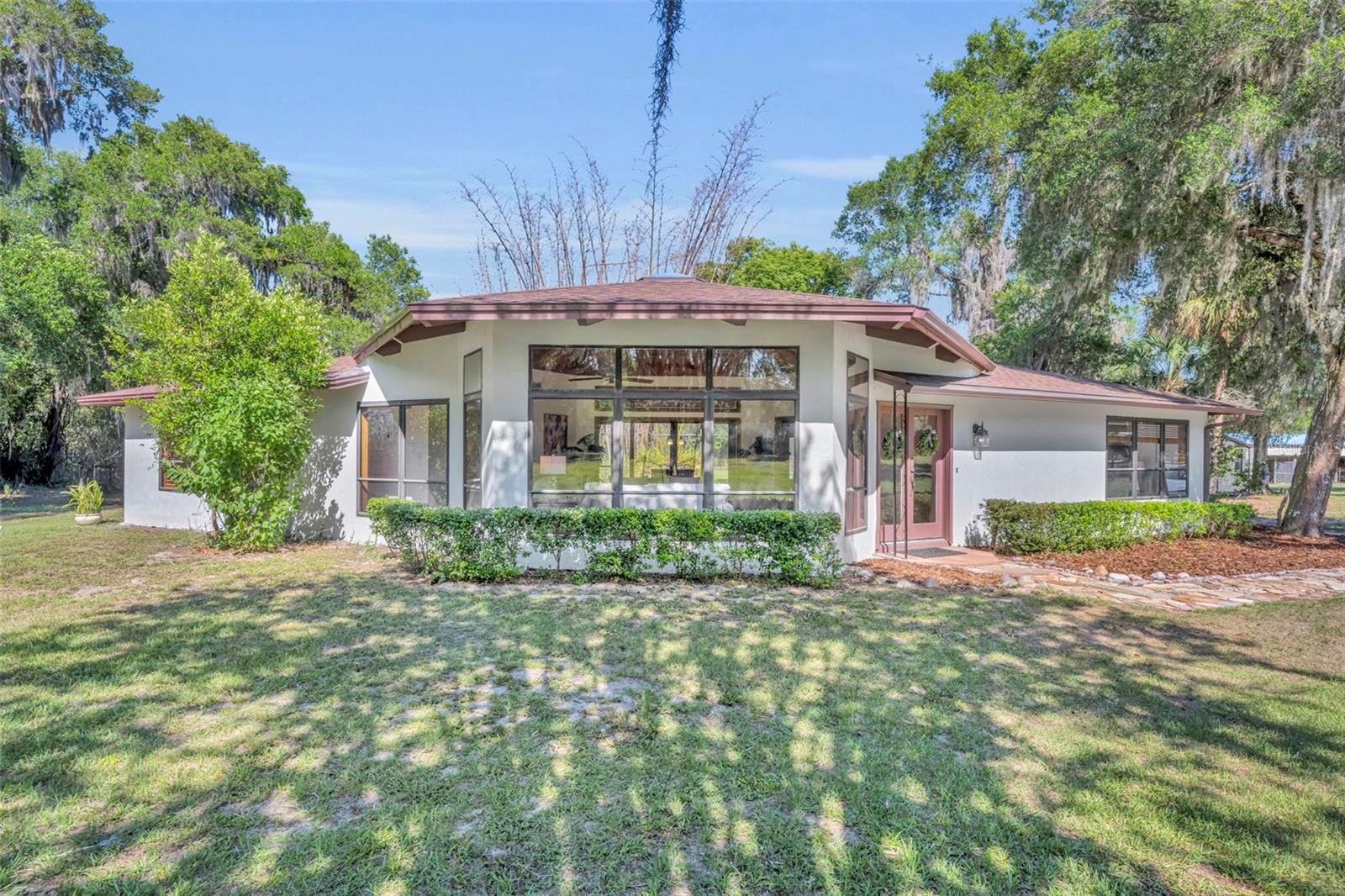 Details for 495 1st Street, GENEVA, FL 32732