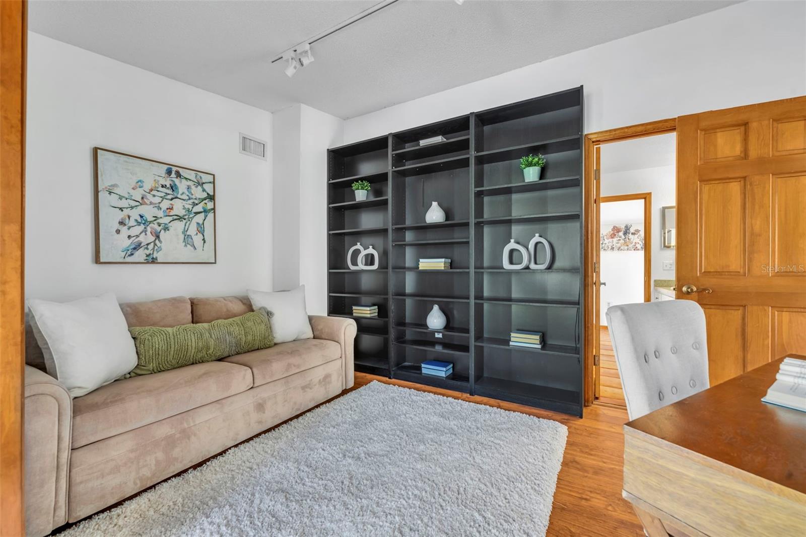 Image 10 of 41 For 495 1st Street