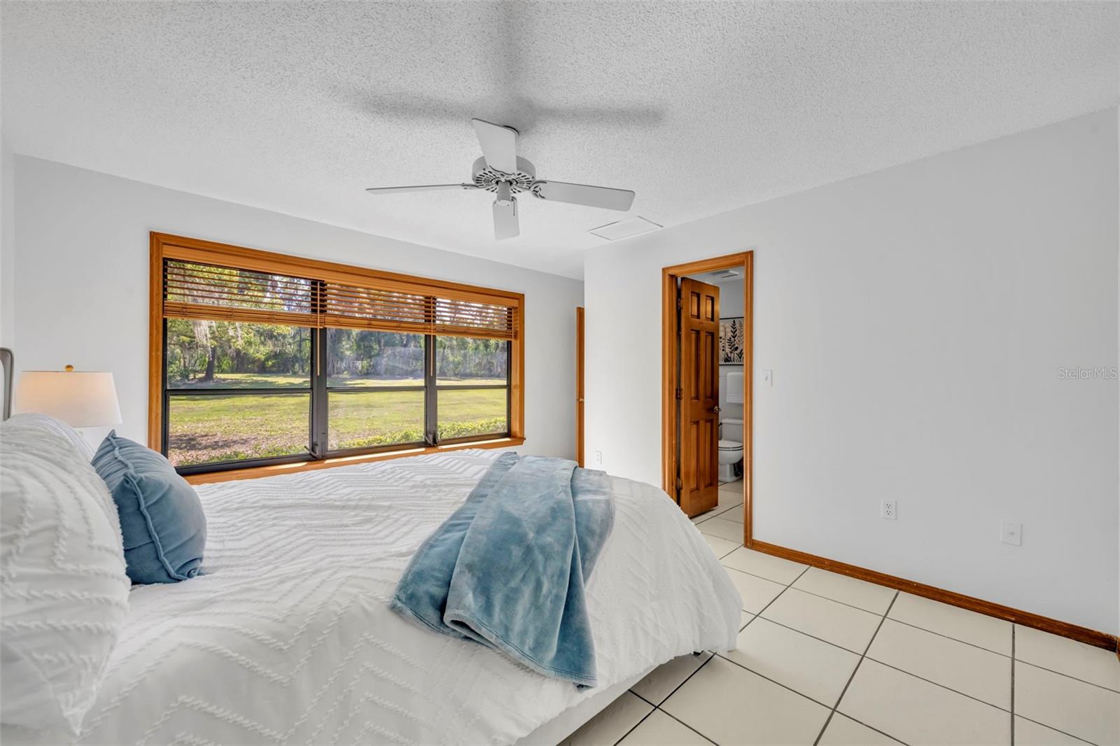 Image 17 of 41 For 495 1st Street