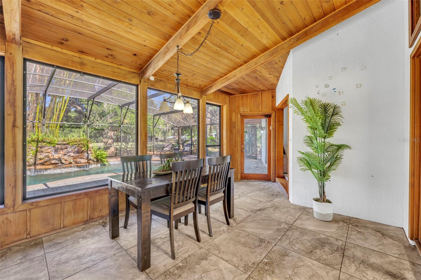 Image 7 of 41 For 495 1st Street