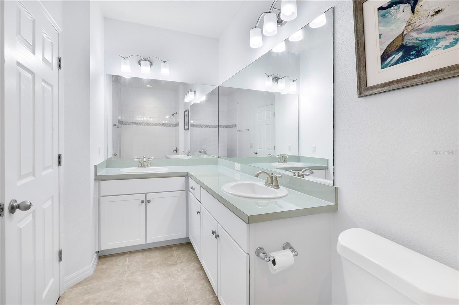 Image 17 of 34 For 2483 Viterbo Way