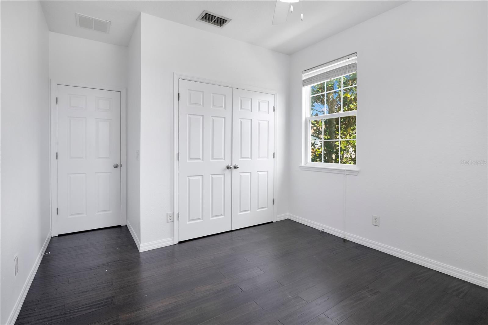 Image 21 of 34 For 2483 Viterbo Way