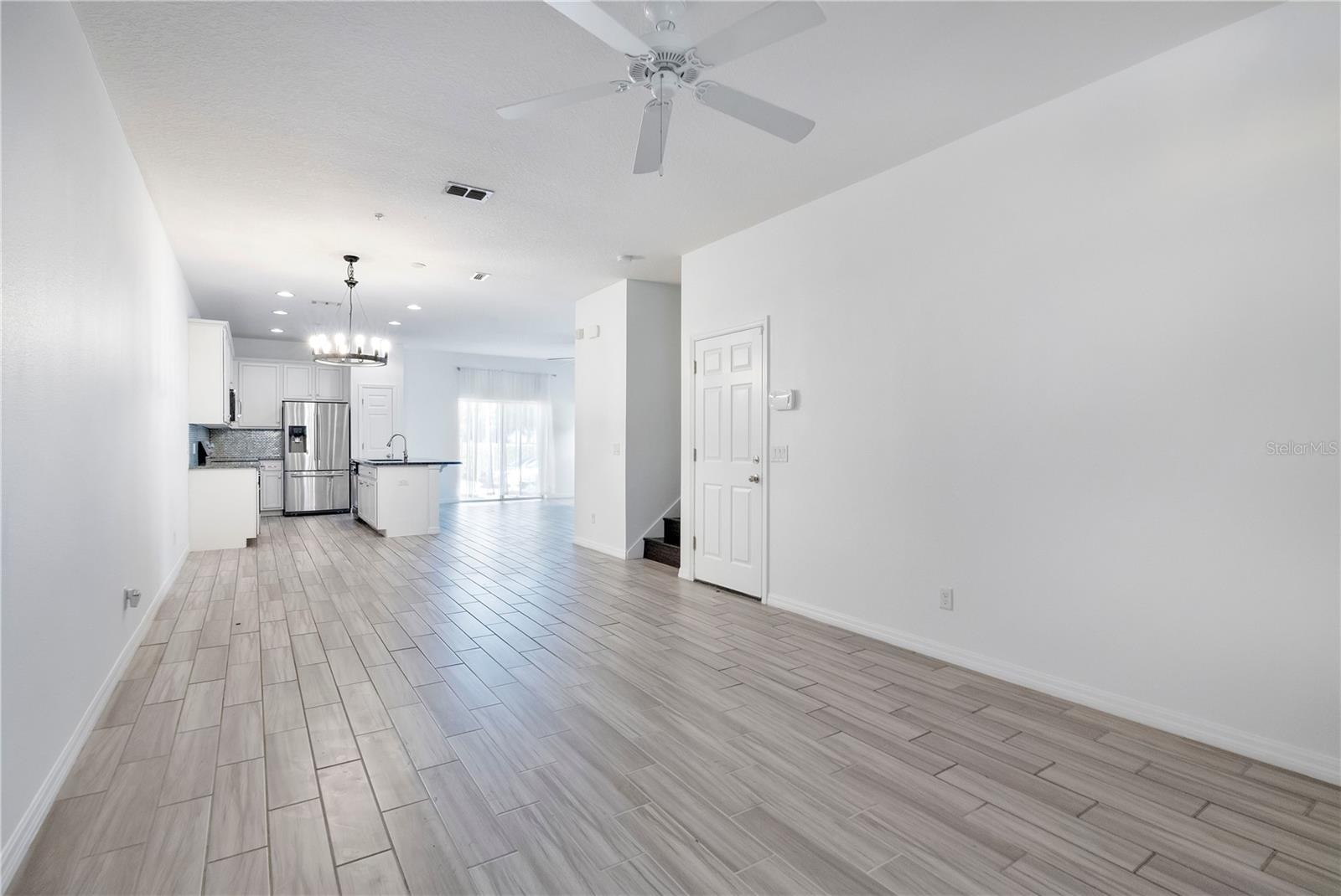 Image 4 of 34 For 2483 Viterbo Way