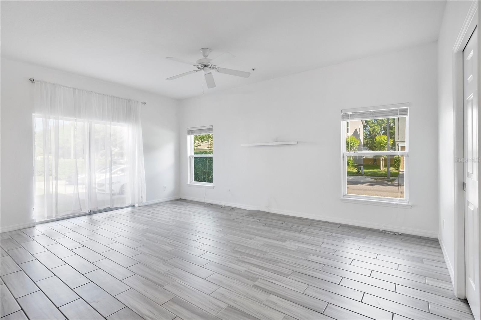 Image 6 of 34 For 2483 Viterbo Way